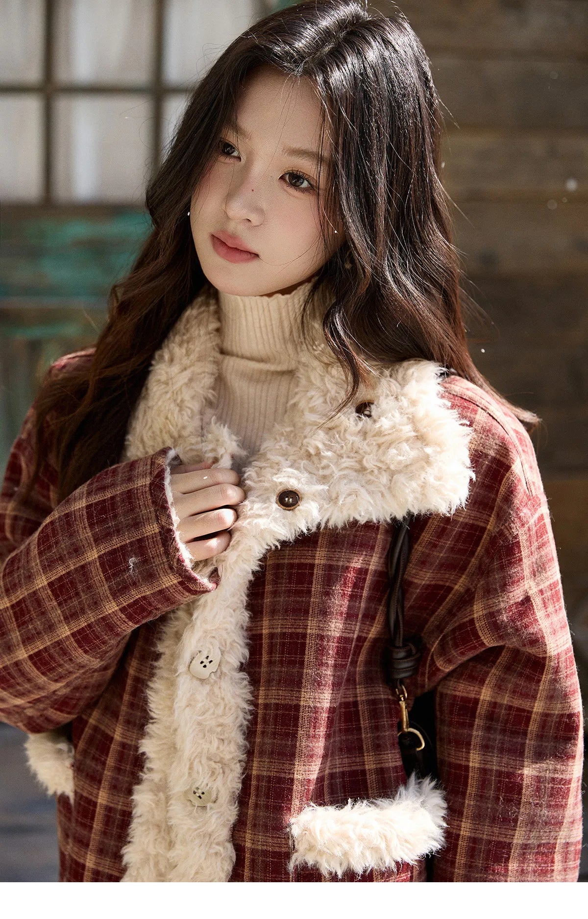 MISHOW Christmas Women's Reversible Retro Red Plaid Lamb Wool Coat 2025 Winter Loose Warm Fur-Lined Lapel Outerwear MXE93W1009