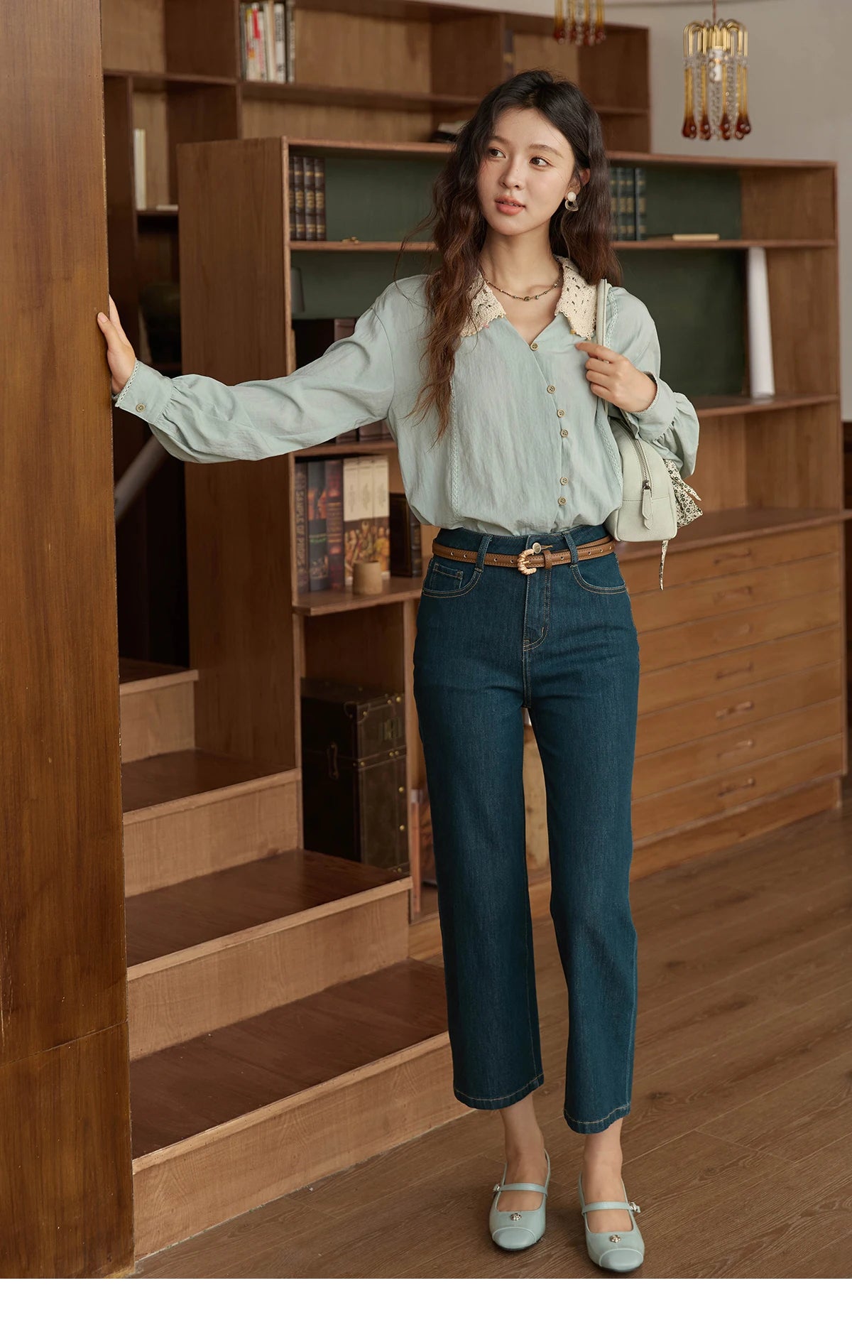 MISHOW Women's Linen Shirt 2025 Autumn Contrast Apricot Lapel Shirts Long Sleeve Curved Placket Tops Office Lady MXE43C2387