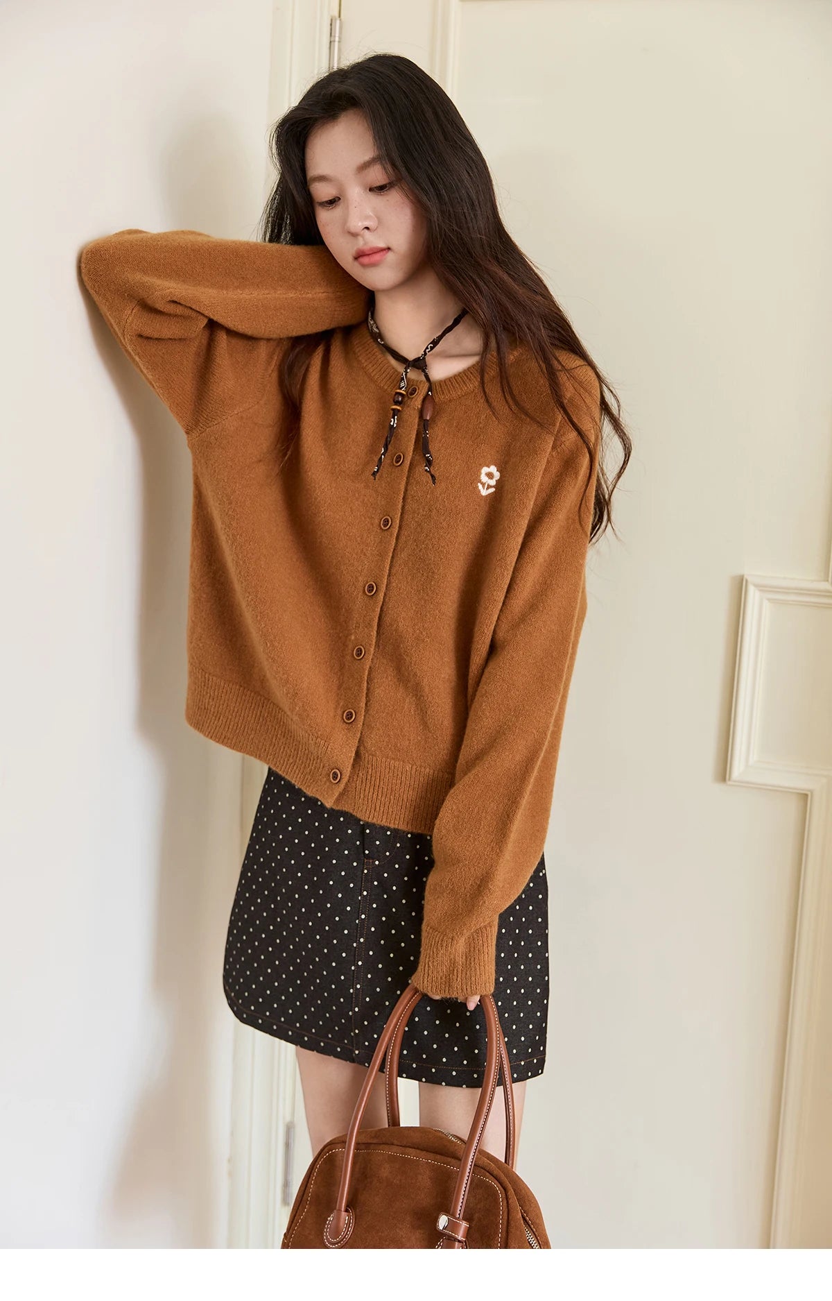 MISHOW Retro Flower Embroidery Cardigan for Women 2025 Round Neck Single Breasted Buckle Loose Knit Autumn Cardigan MXE46Z2588