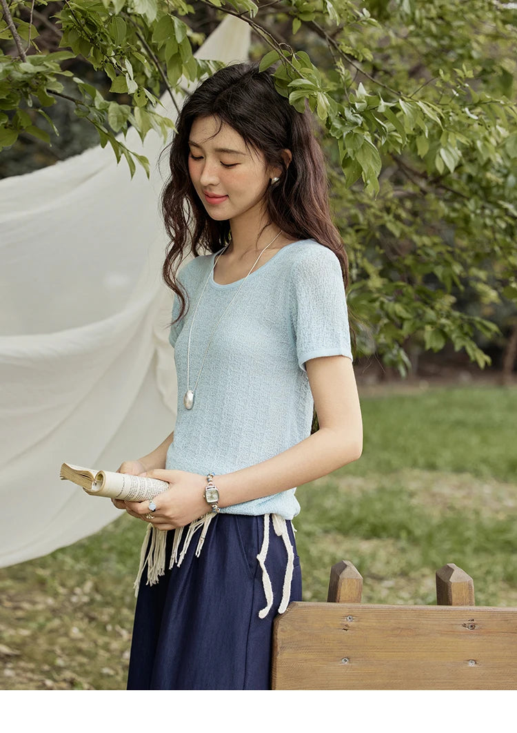 MISHOW Office Lady Women’s T-shirts Summer 2025 Short Sleeve Round Neck Solid Slimming Knitted Shirt Female Fashion MXE34Z1257