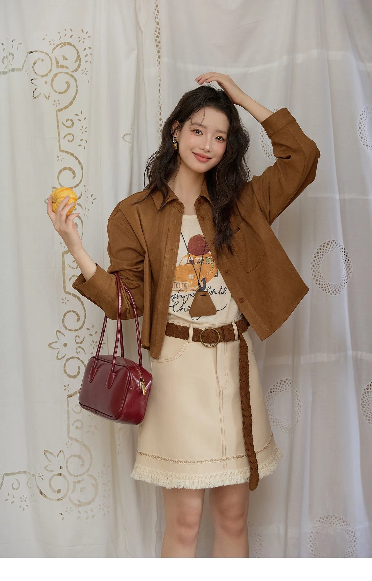 MISHOW Autumn Women's Jacket Retro Turn Down Collar Short Jacket Dropped Patch Pocket Casual Outerwear with Pendant MXE45C2413