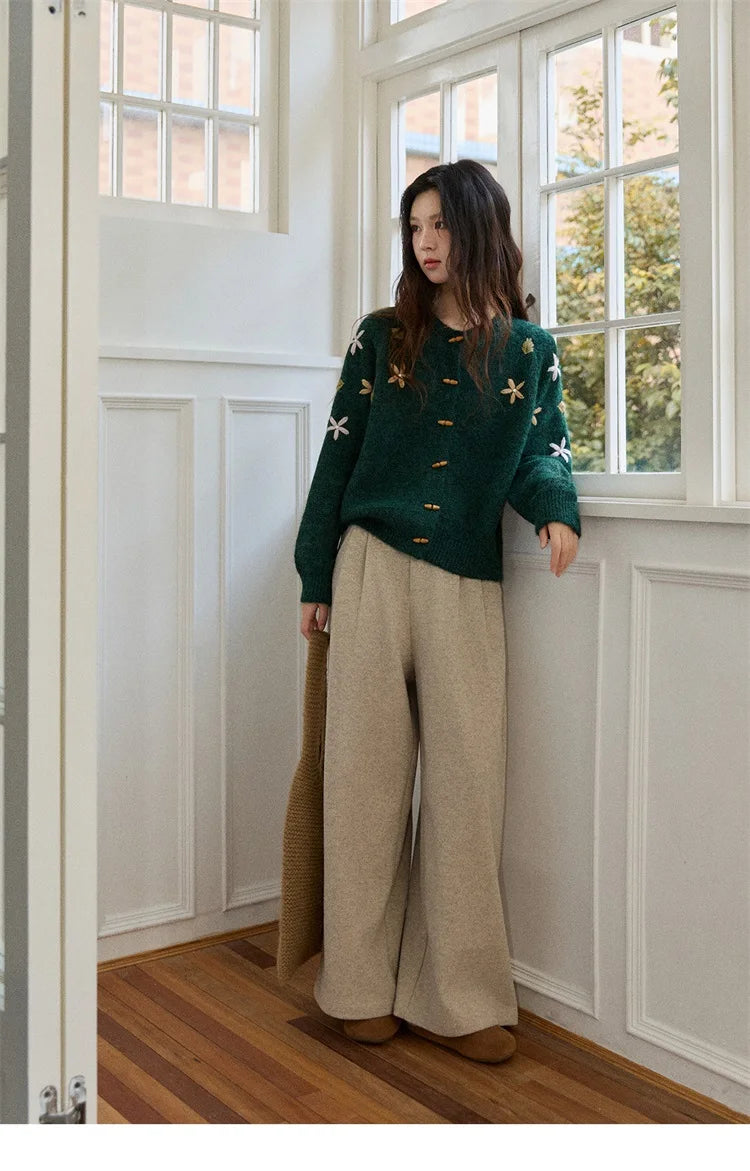 MISHOW Women's Winter Pants 2025 Retro Trousers with Three-dimensional Pleats Pants Pocket Decoration Wide Leg Pants MXE90K1129