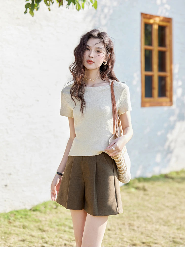 MISHOW Women's Short Sleeved Knitted T-shirt Spring 2025 Korean Minimalist Back Hollowed Out Pearl Buckle Design Tees MXE13Z1072