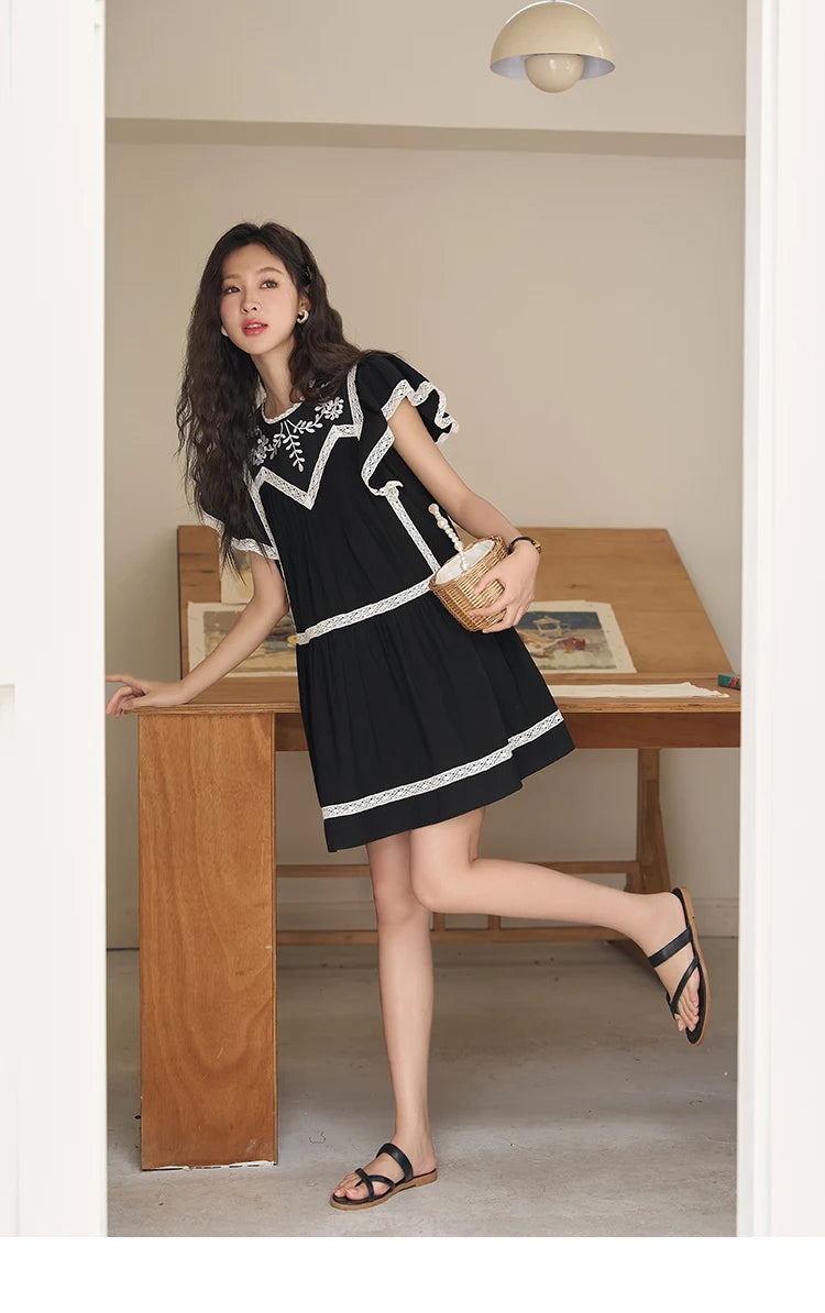 Mishow Lace Embroidery Flying Sleeve Dress MXC39L1562