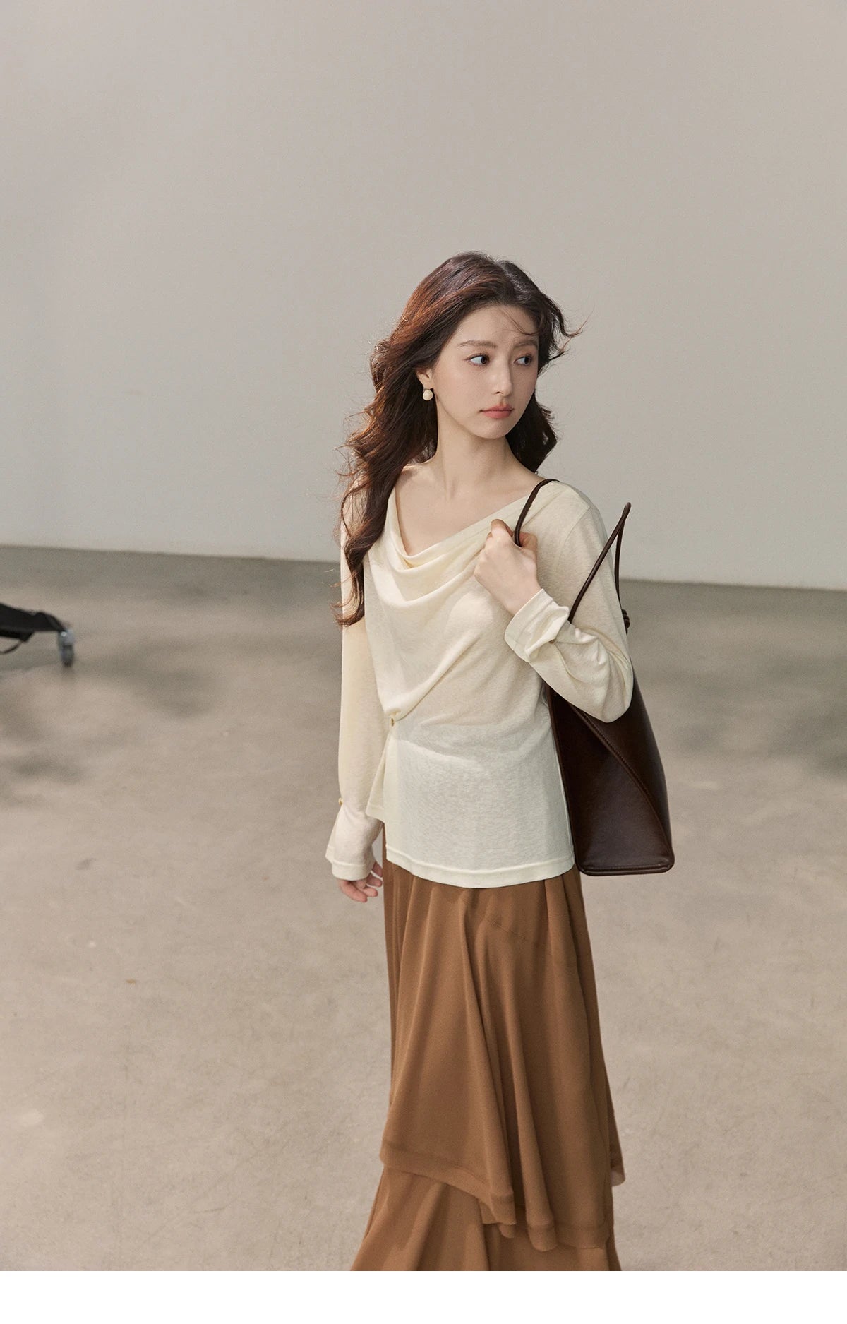 MISHOW Women's Multi Colored Knitted Top 2026 Spring Swinging Collar Flare Sleeve Top Side Twist Whist Casual T-Shirt MXF13T1473