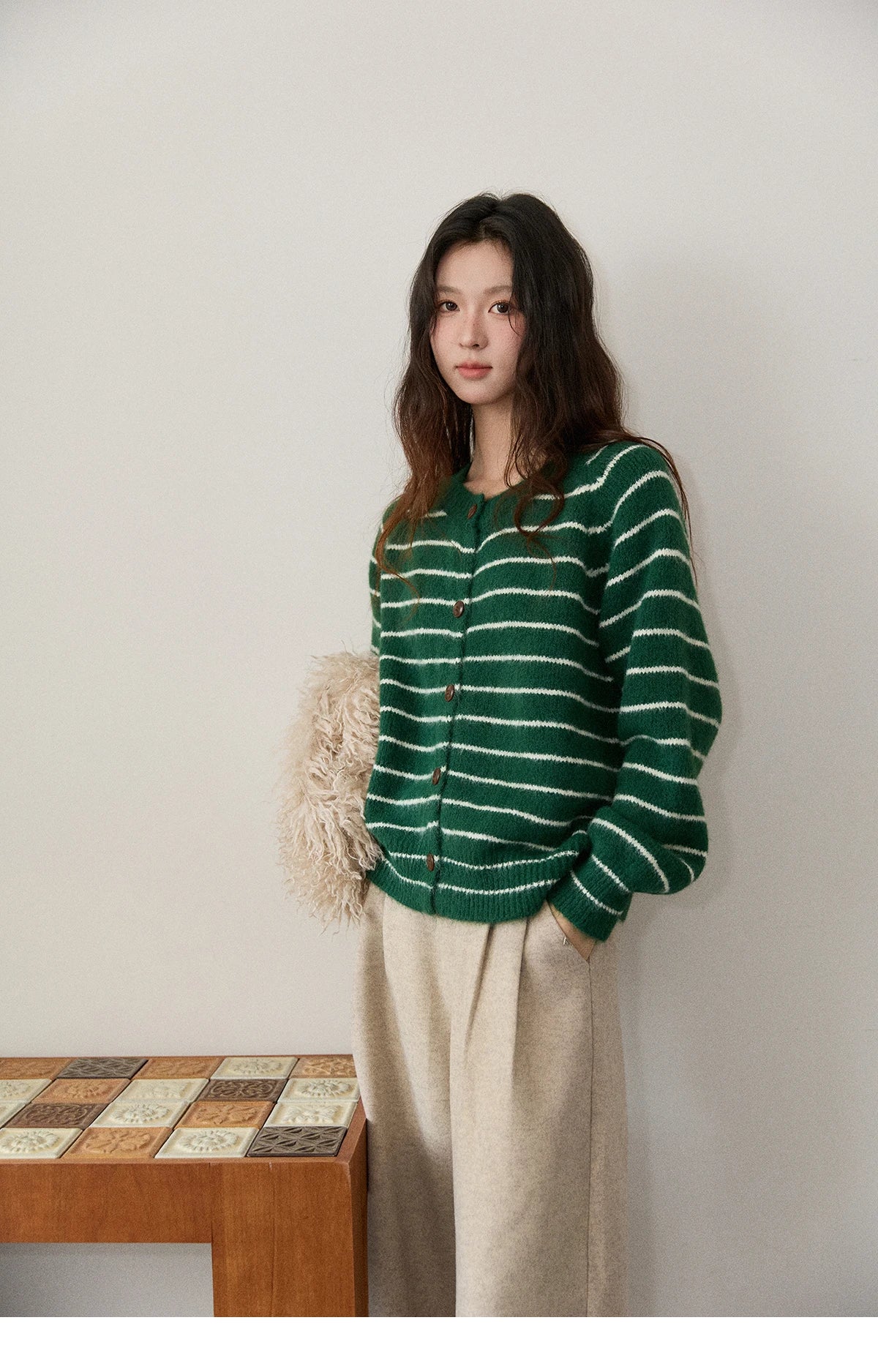 MISHOW Green Striped Cardigans for Woman 2025 Winter Knitted Cardigan Wool Blend Loose Retro Crew Neck Knit Sweater MXE86Z2735