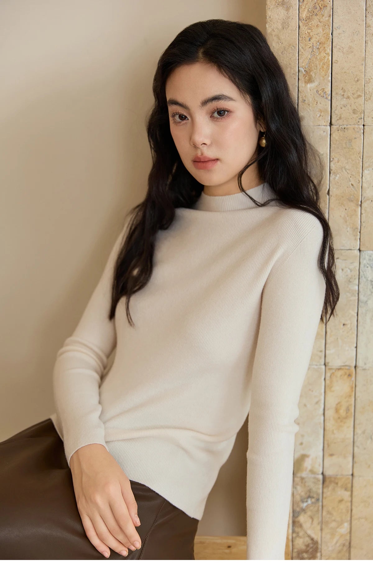MISHOW Woman Long-sleeved Tops 2025 Autumn Winter Minimalist Mock Neck Knited Top Commute Casual Slim Pullover Woman MXE48Z2583