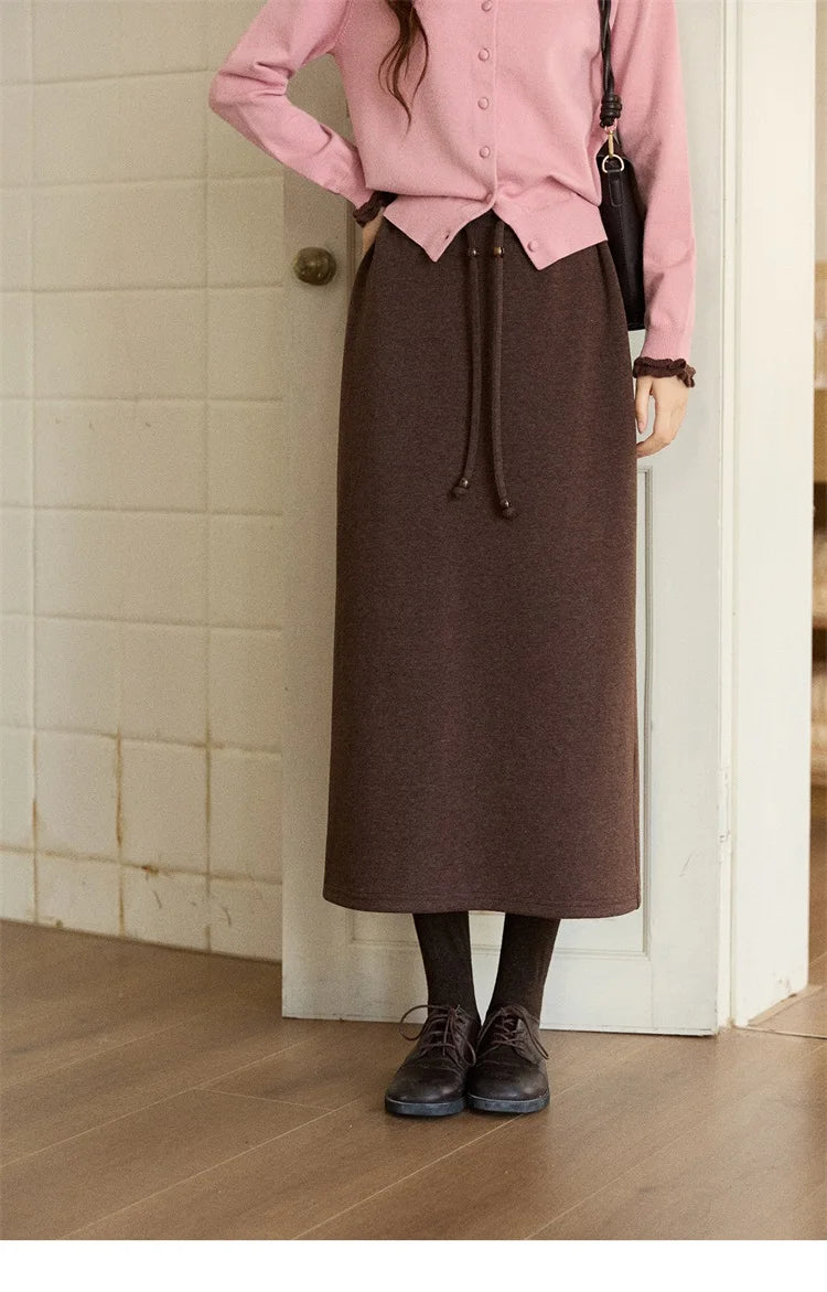 MISHOW Woman Brown Skirt 2025 Retro High Waist Loose Fitting Half Body Skirt with Back Split Straight Leg Long Skirt MXE90B2447