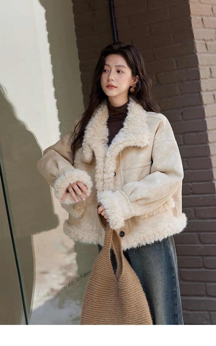 MISHOW American Vintage Faux Fur Jacket Women 2024 Winter Warm Thickened Turn Down Collar Fur One Reversible Jacket MXD55W0648