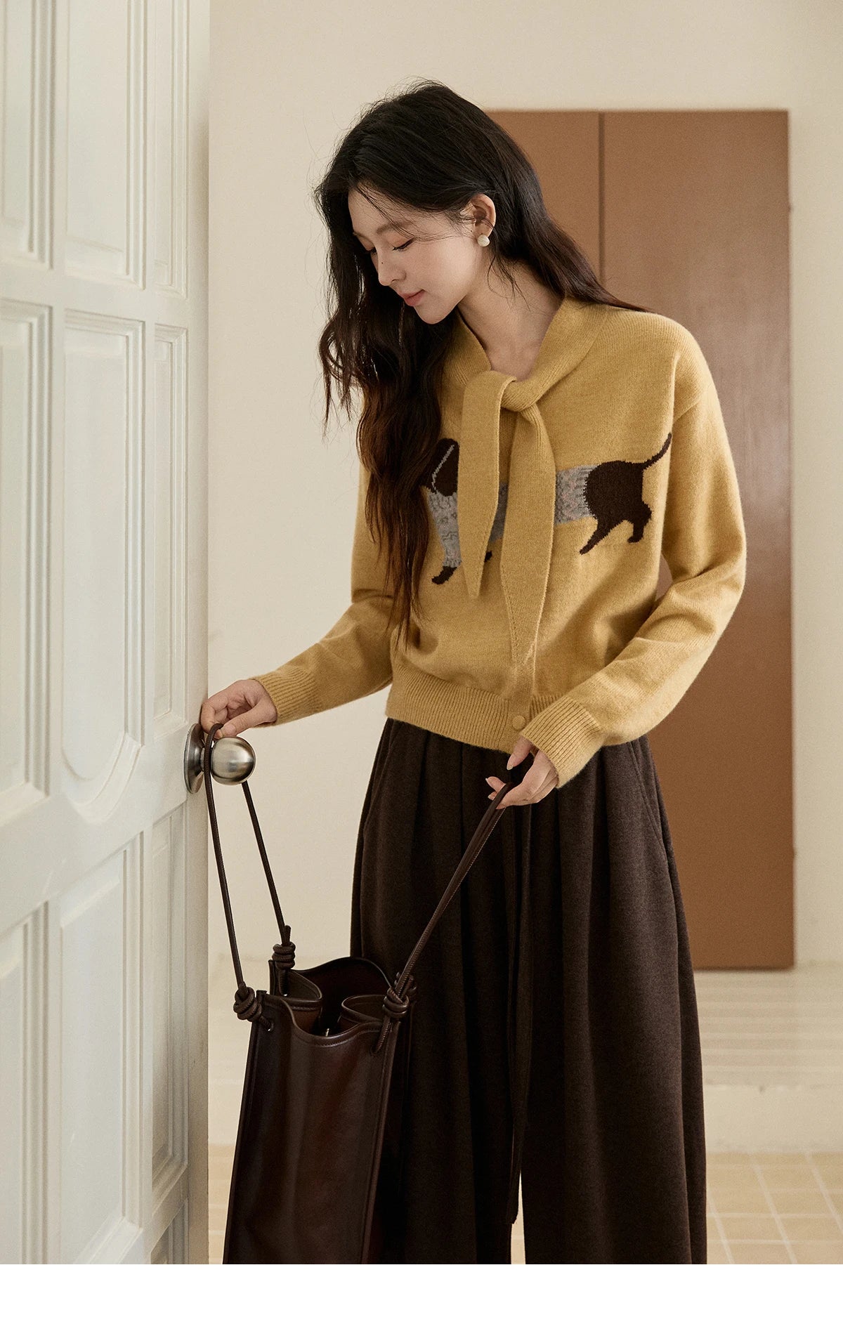 MISHOW Women's Pink Knit Cardigan 2025 Autumn Winter Dachshund Pattern Bow Collar Sweaters Single-breasted Loose Tops MXE94Z2997