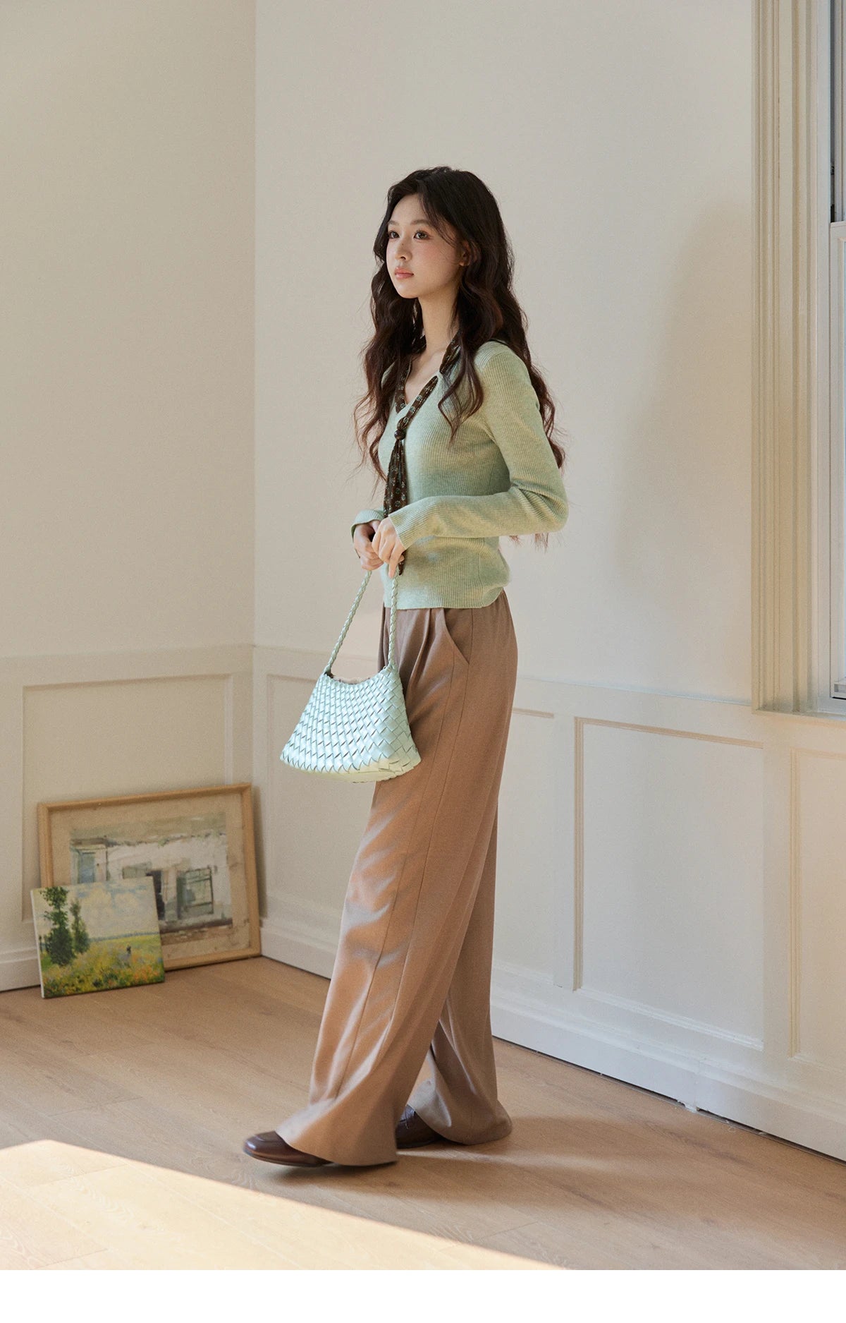 MISHOW Women's V Neck Tie Neck Floral Ribbed Knit Tops 2026 Spring Long Sleeve Slim Casual Soft Green Thin Sweater MXF108Z1024