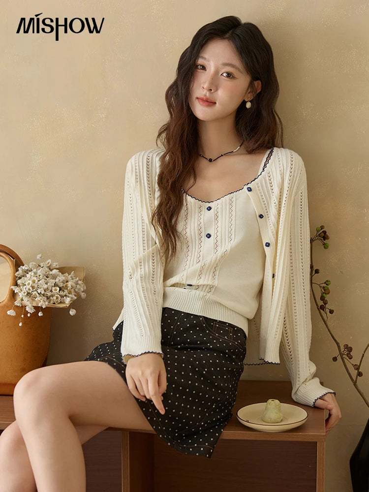 MISHOW Woman Apricot Knit Two-piece Set Wool 2025 Autumn Retro Long Sleeves Cardigan With Camisole Vest Casual Outfit MXE43T0726