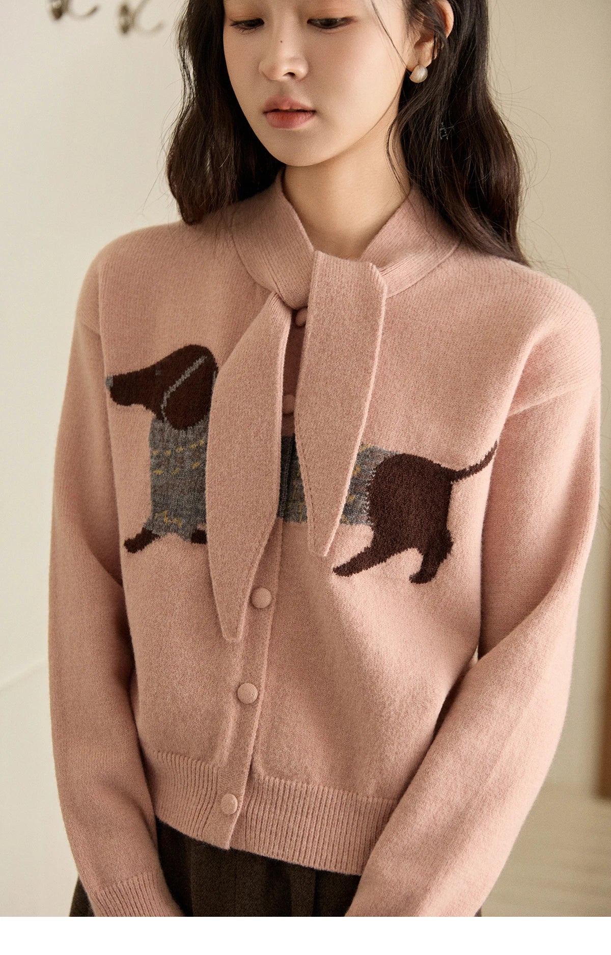 MISHOW Women's Pink Knit Cardigan 2025 Autumn Winter Dachshund Pattern Bow Collar Sweaters Single-breasted Loose Tops MXE94Z2997