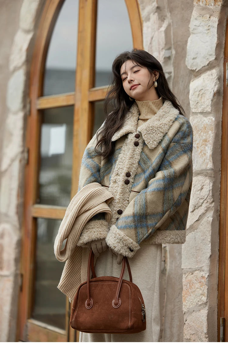 MISHOW Splicing Fleece Short Coat Women 2024 Winter Vintage French Plaid Tweed Thickened Warm Turn Down Collar Jacket MXD55W0574