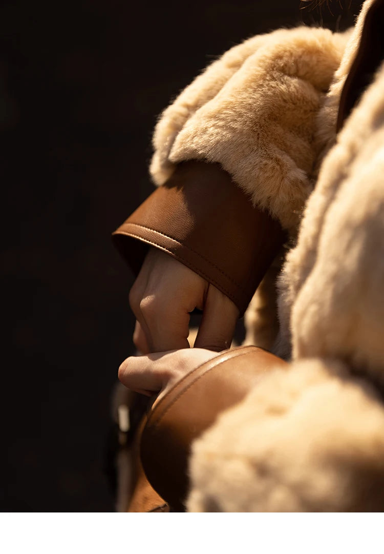 MISHOW Women's Lamb Wool Coat 2022 Winter Single Breasted Leather Turn-down Collar Thickened Warm Outwear Office Lady MXB43W0490