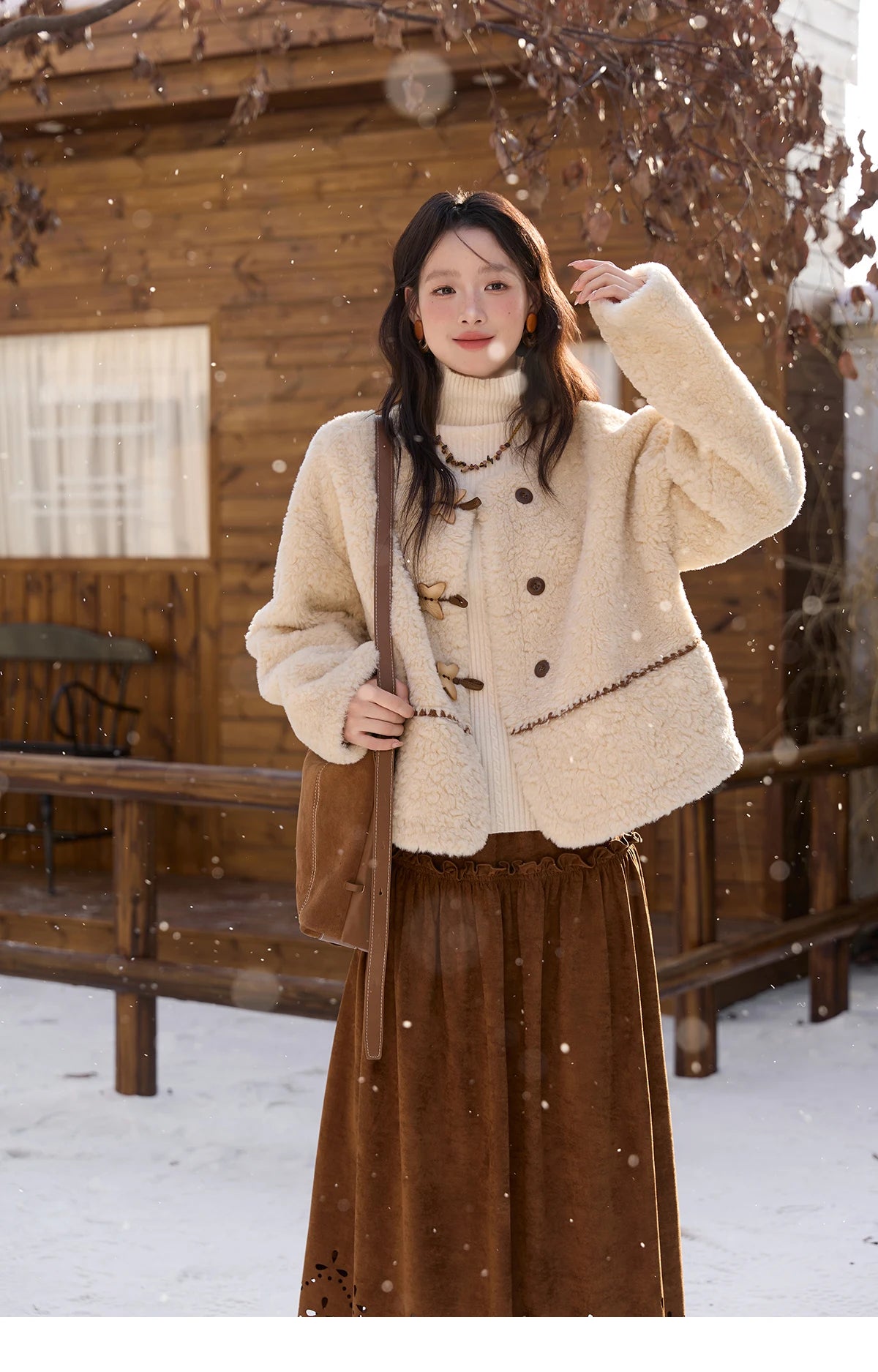 MISHOW Winter Jackets Women 2025 Retro Apricot Imitation Lambswool Coat Commuter Round Neck Single-breasted Jacket MXE51W0874