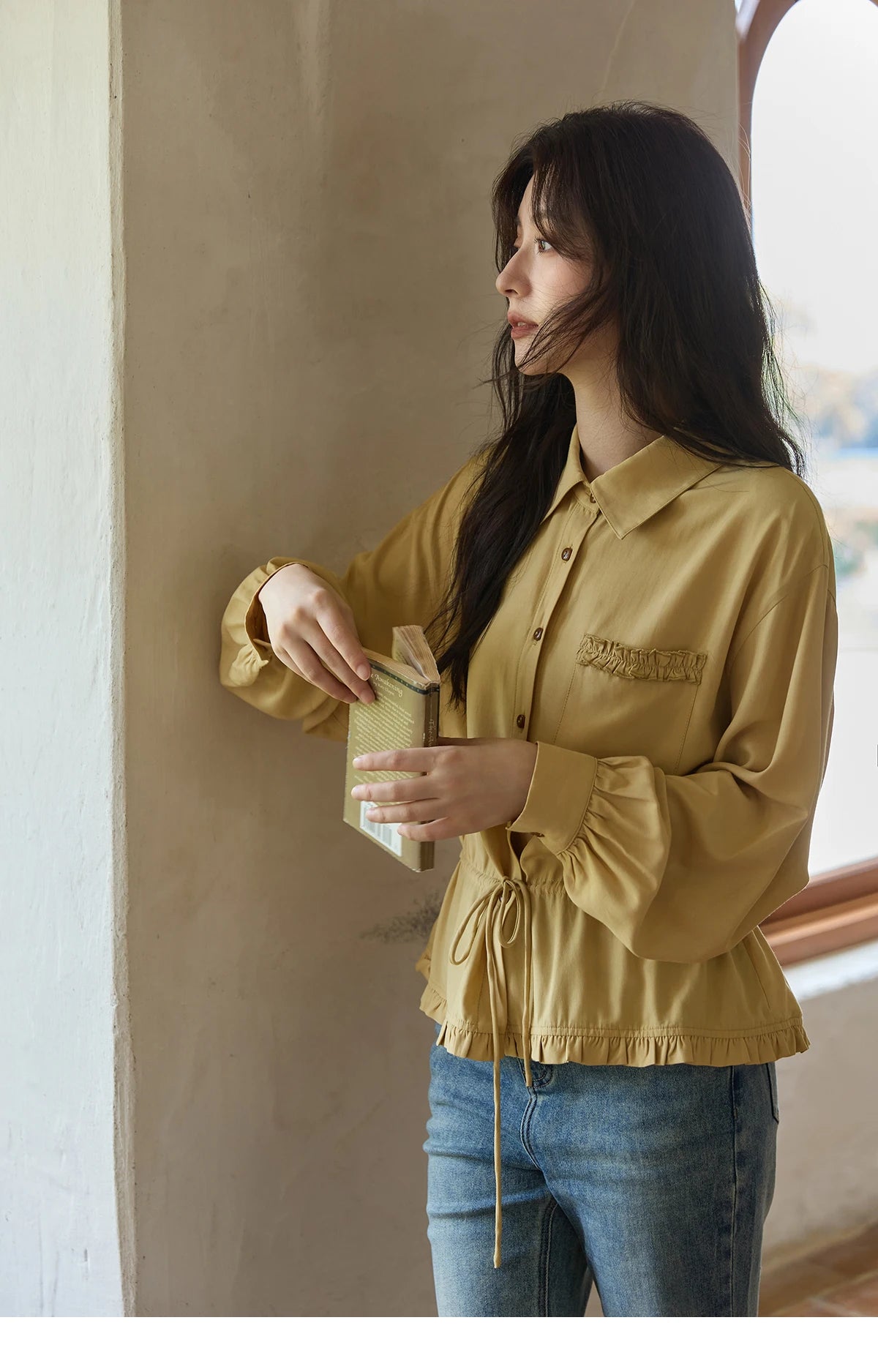 MISHOW Autumn French Drawstring Waist Shirt 2025 Yellow Hem Lotus Leaf Top Female Lapel Lantern Sleeve Commuter Shirt MXE42C2368