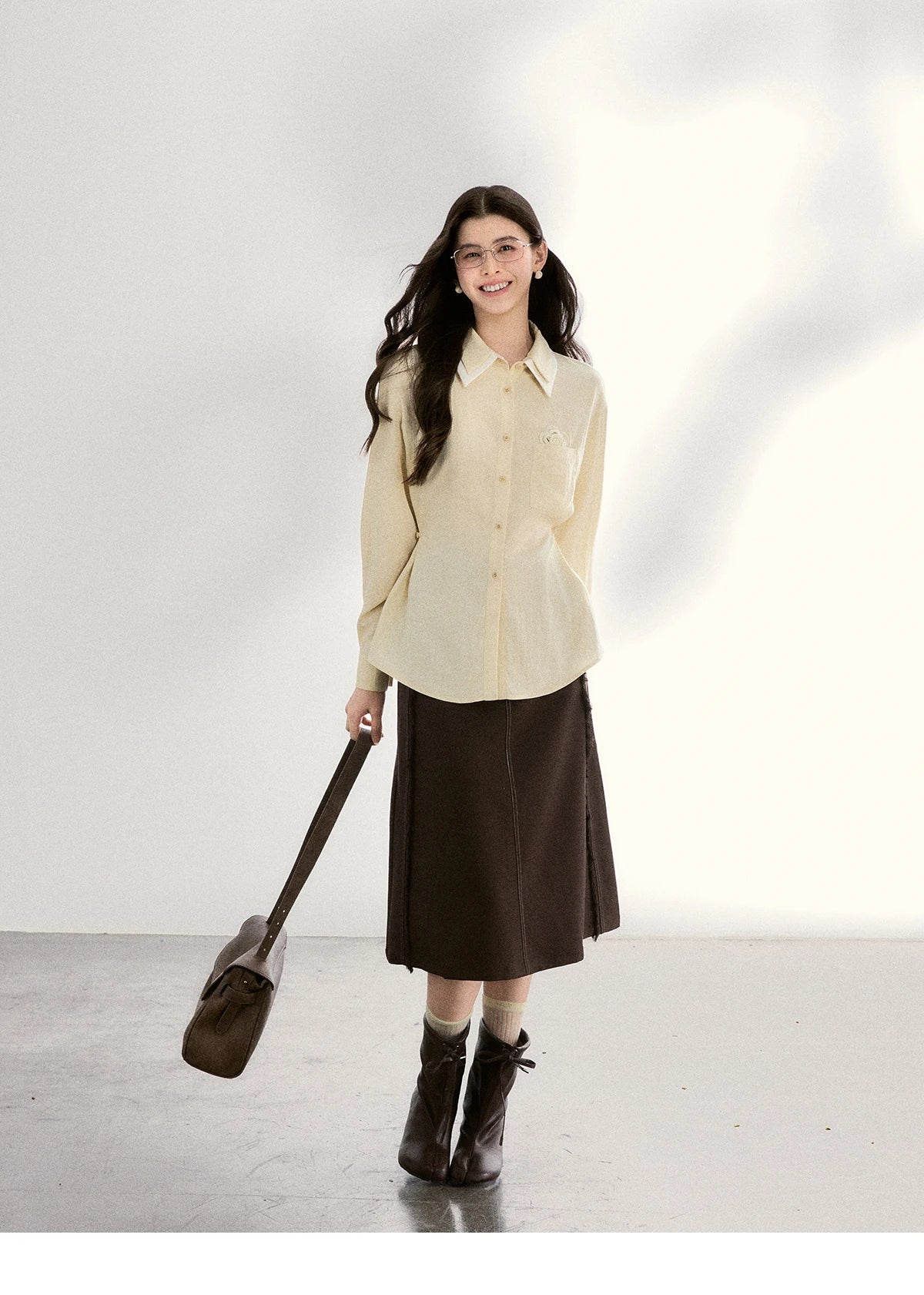 MISHOW Women's Contrast Trim Lapel Collar Shirts 2026 Spring Floral Embroidery Pocket Decor Button Waist Casual Shirt MXF13C2440