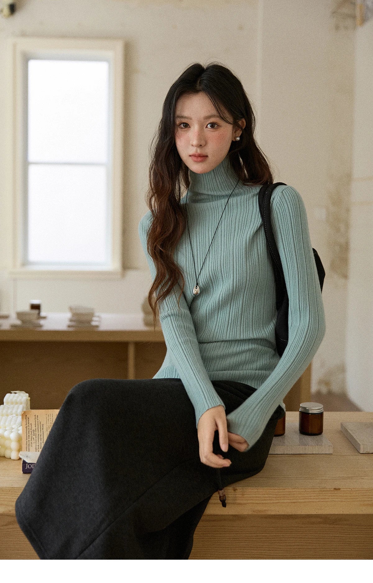 MISHOW Women's Long-sleeved Tops 2025 Winter Simple Solid Turtleneck Sweater Vertical Ribbed Slim Fit Casual Top MXE86Z2656