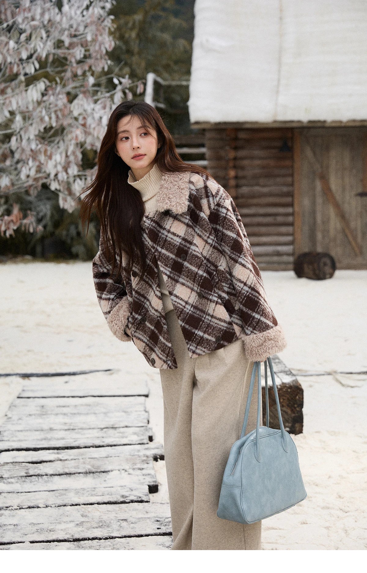 MISHOW Woman Jacket 2025 Autumn Winter Loose Retro Plaid Turn-down Collar Short Jacket Commute Warm Wool Blend Coat MXE89W0904