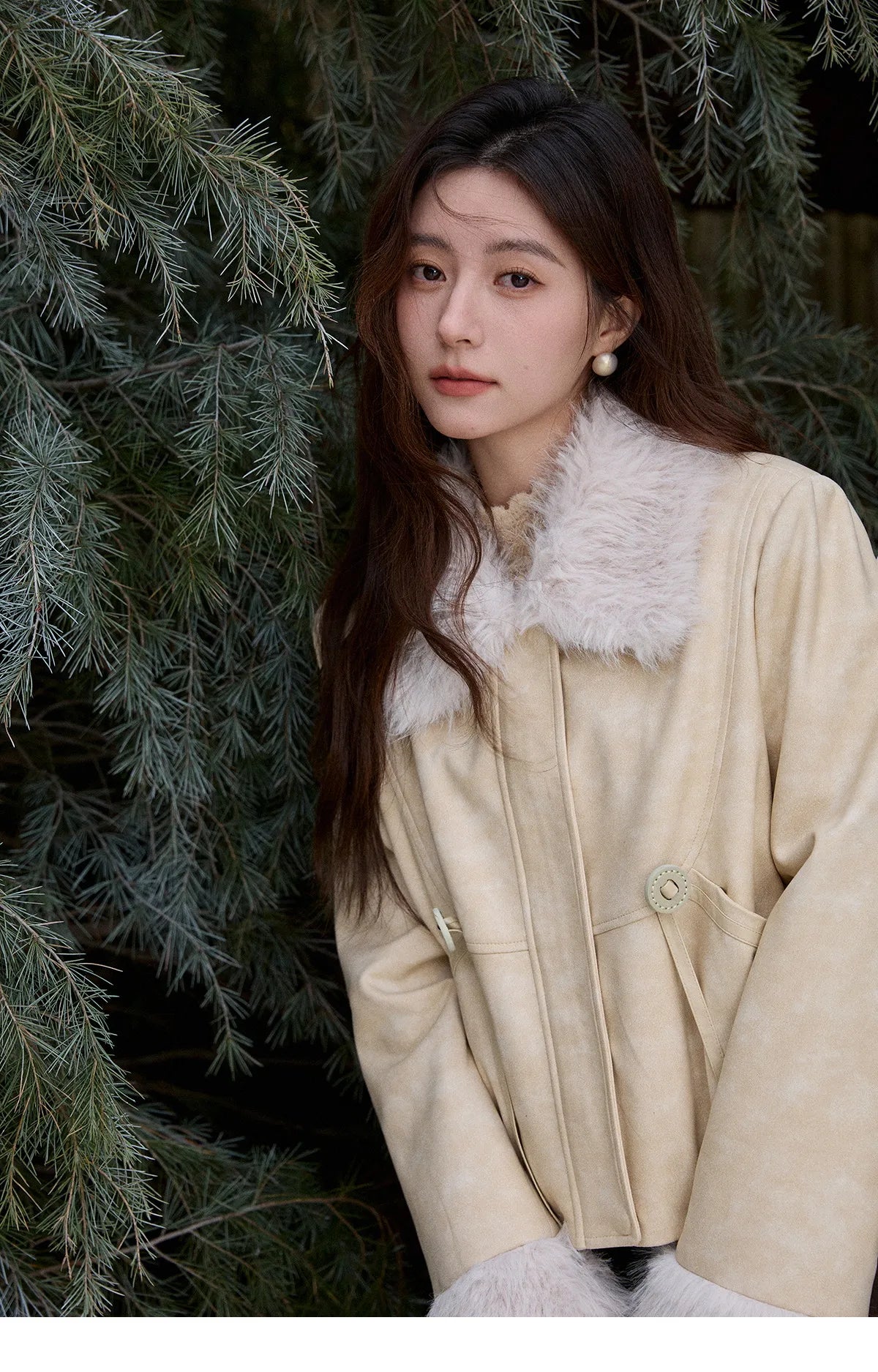 MISHOW Apricot Suede Jacket with Plush Collar Lapel for Women 2025 Winter Warm Overcoat Ladies Retro Thickening Coats MXE91W0987