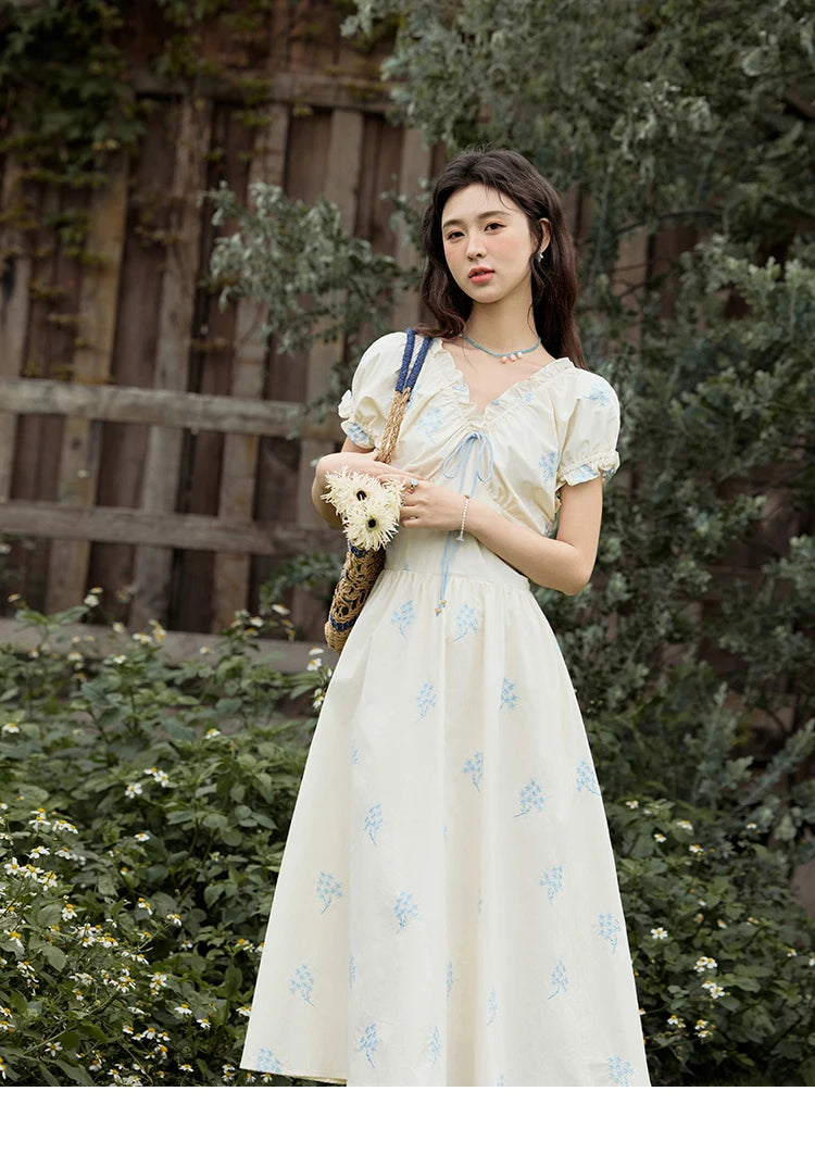 MISHOW French Print Summer Dresses for Women 2025 New Short Puff Sleeve V-neck Slimming Dress Female Fashion Cotton MXE32L2210