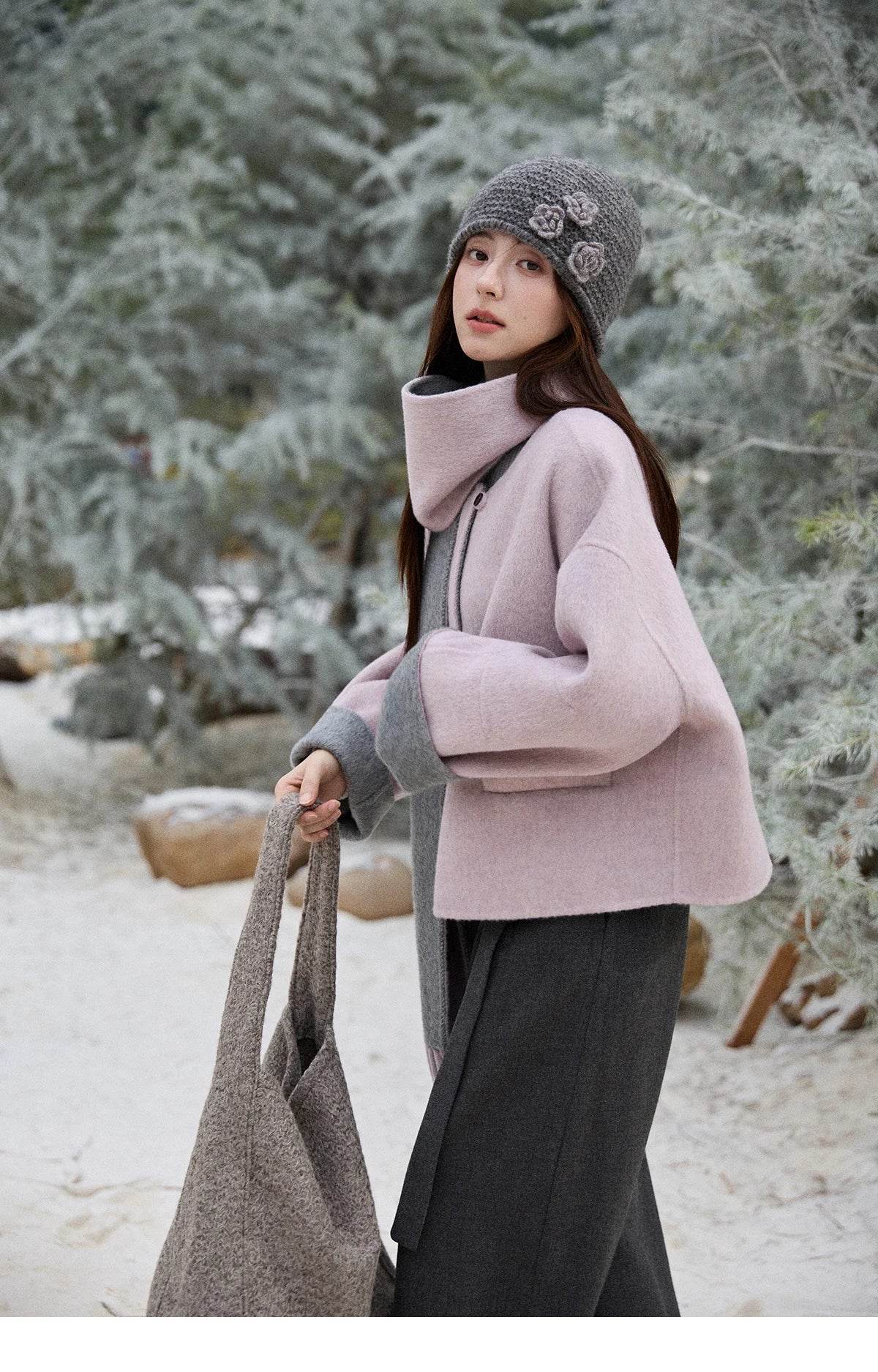 MISHOW Women's Tweed Wool Double-Faced Short Coat with Scarf 2025 Winter Loose Warm Outerwear O-neck Coat Office Lady MXE86W0977