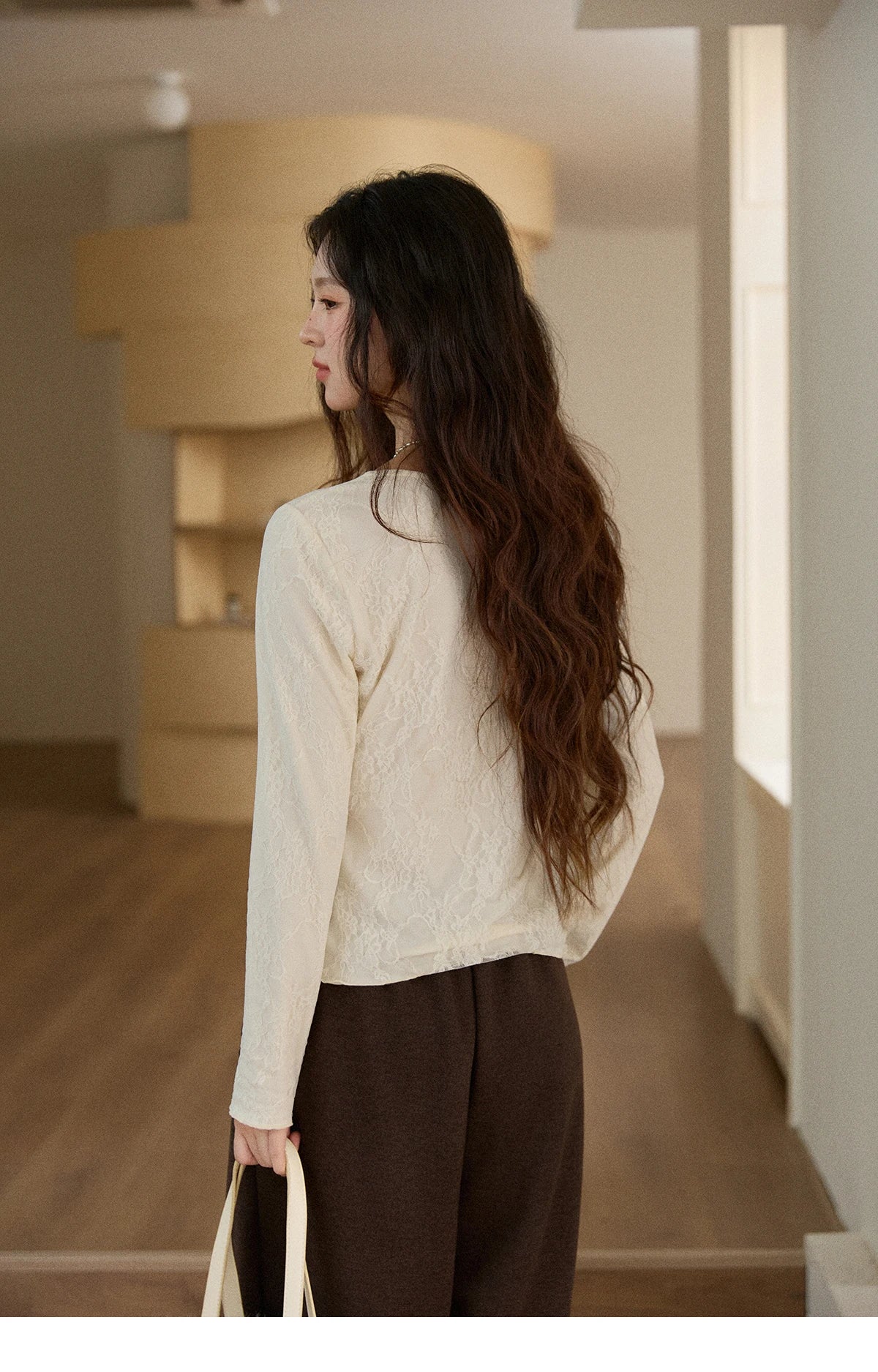 MISHOW Women Long Sleeve Tees 2025 Autumn Winter Elegant Beige Lace Patchwork Top Women Large U-neck Slim Fit Top MXE91X2514