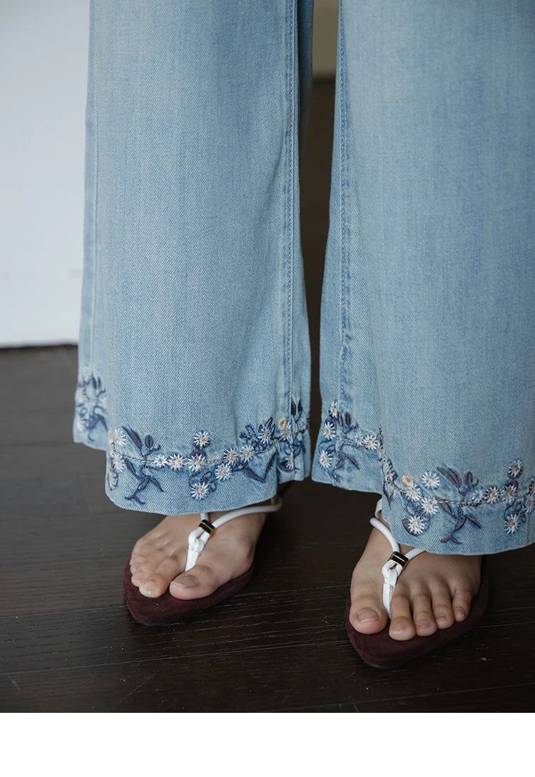 Mishow Flower Embroidery High Waist Wide Leg Jeans MXE37K0991