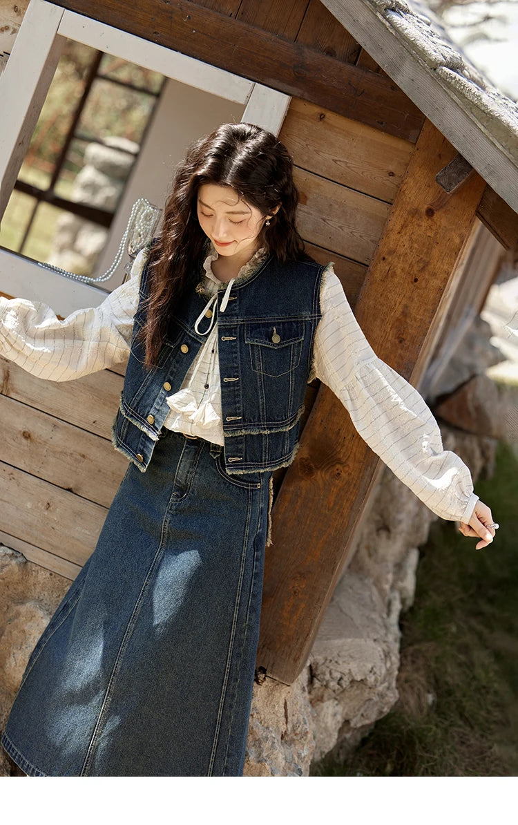 MiSHOW French Striped Blouses Women Spring New 2025 Long Sleeve Lace Collar Shirts Female Fashion Solid Chiffon Tops MXE12C0387