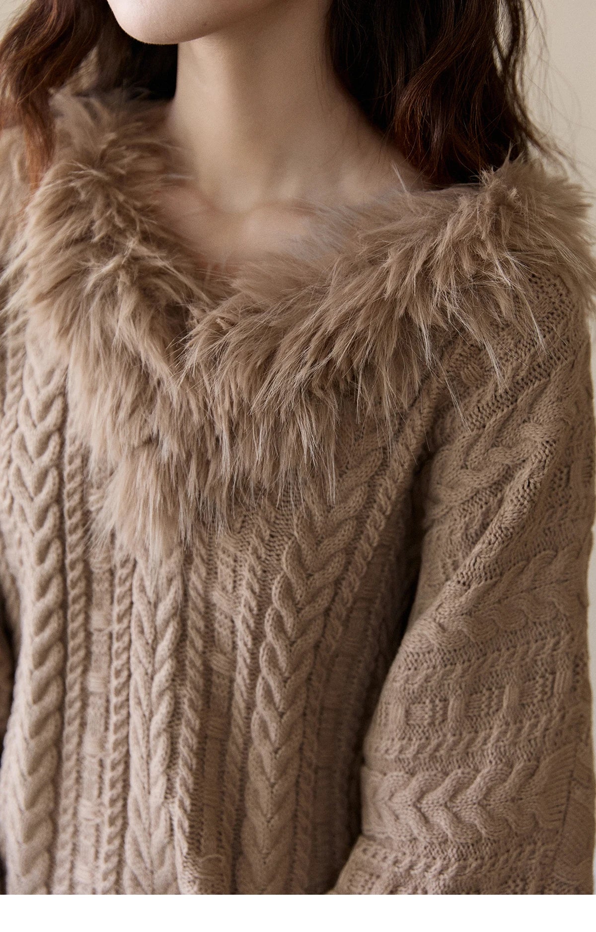 MISHOW Women's Batwing Sleeve KnittedSweater 2025 Winter Faux Fur Collar Cable Knit Puff Sleeve Warm Pullover Tops MXE94Z2985