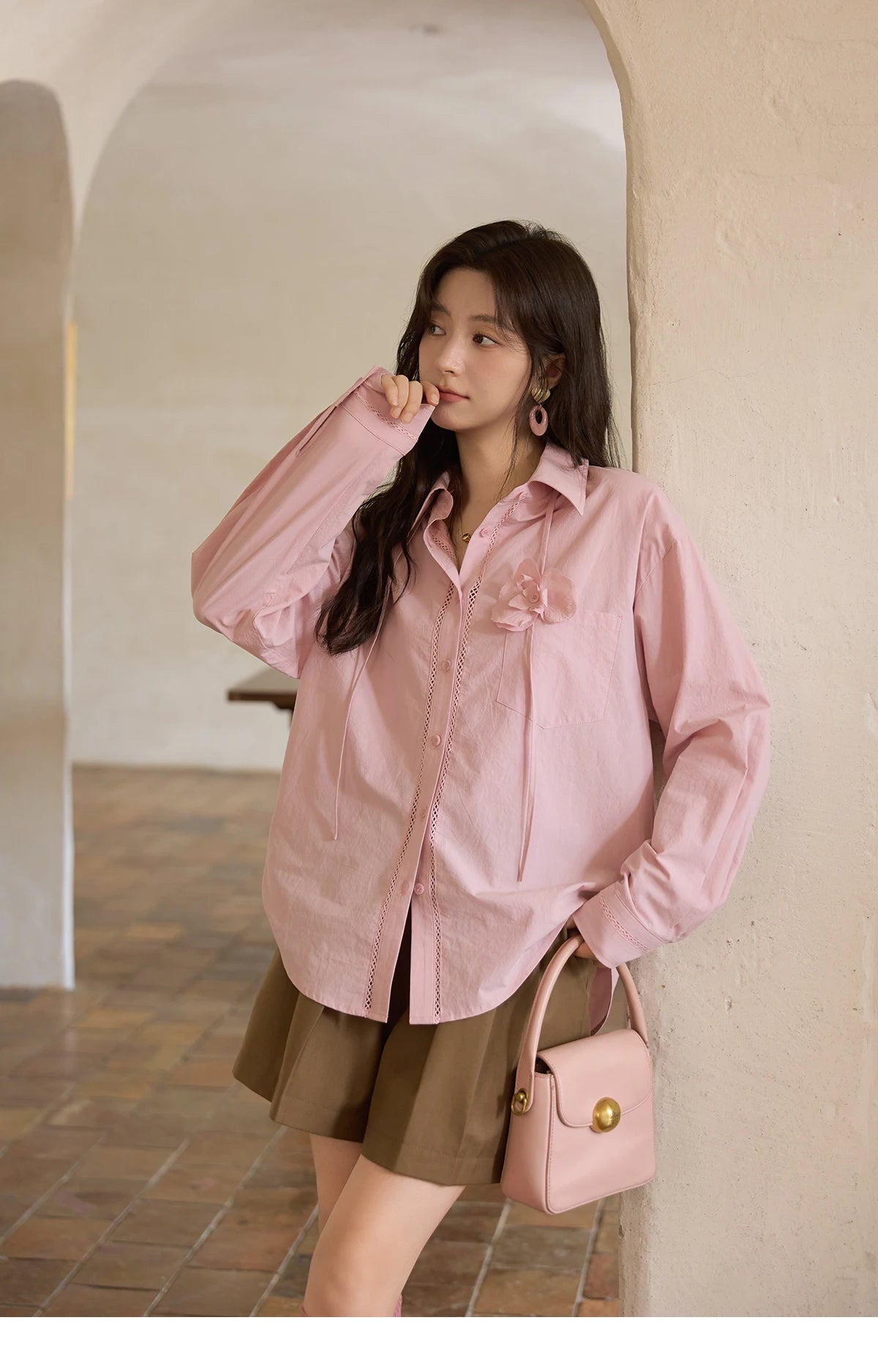 MISHOW Brown High Waist Shorts 2025 Three-dimensional I-shaped Pleated Hook Buckle Shorts Women Versatile Short Pants MXE41K1022