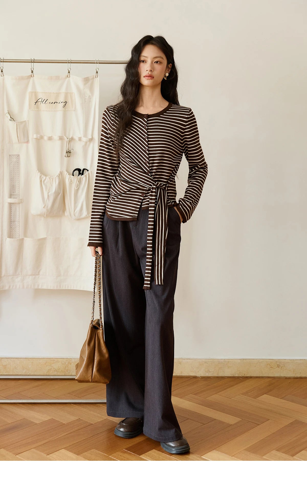 MISHOW Women's Coffee Striped Knitted Top 2025 Autumn Retro Commute Long Sleeves Loose Cardigan Sweater Women Clothes MXE46Z2537