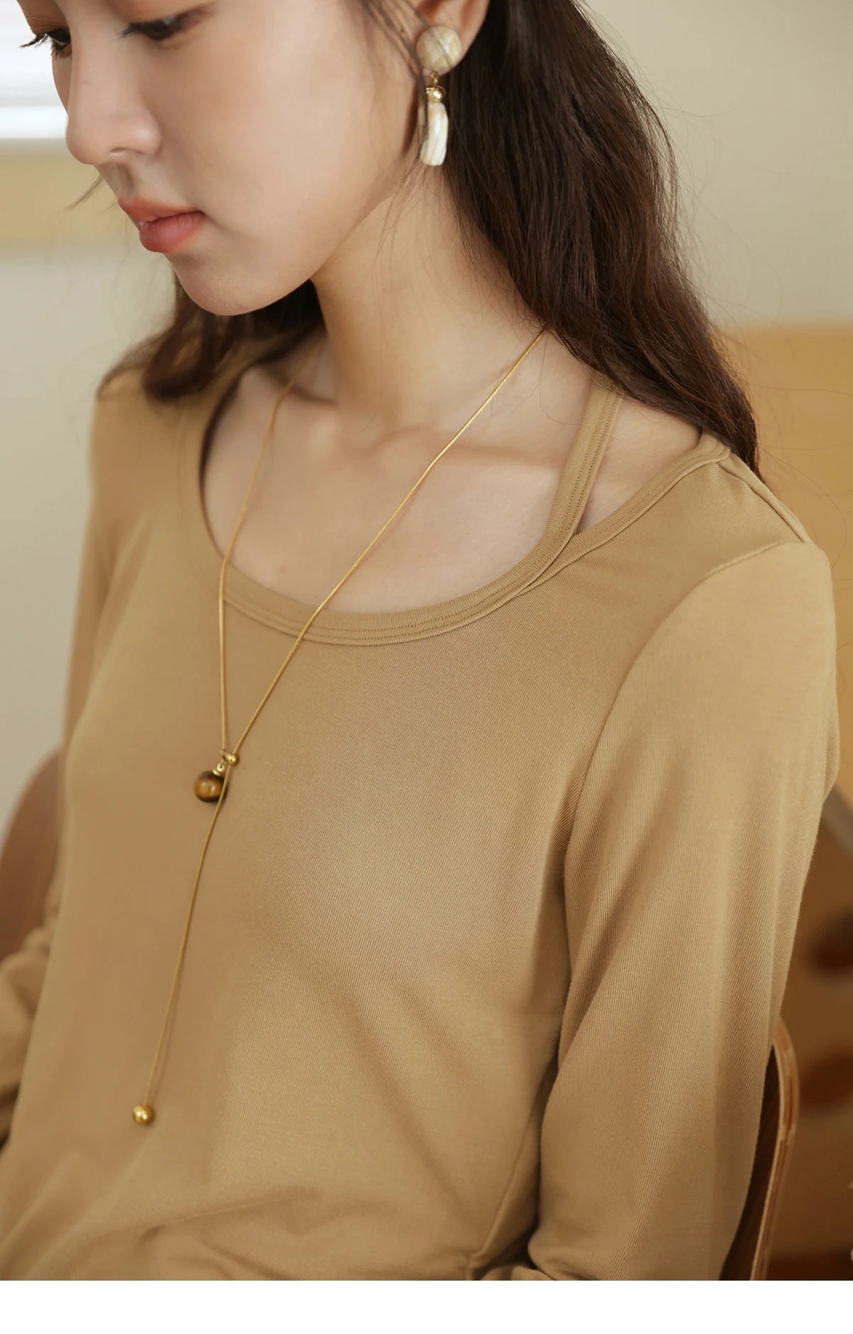 MISHOW Elastic Knitted T-shirts for Women Autumn 2025 Hanging Neck Strap Tees Pleated Waist Slim Long Sleeved Top MXE42T0720