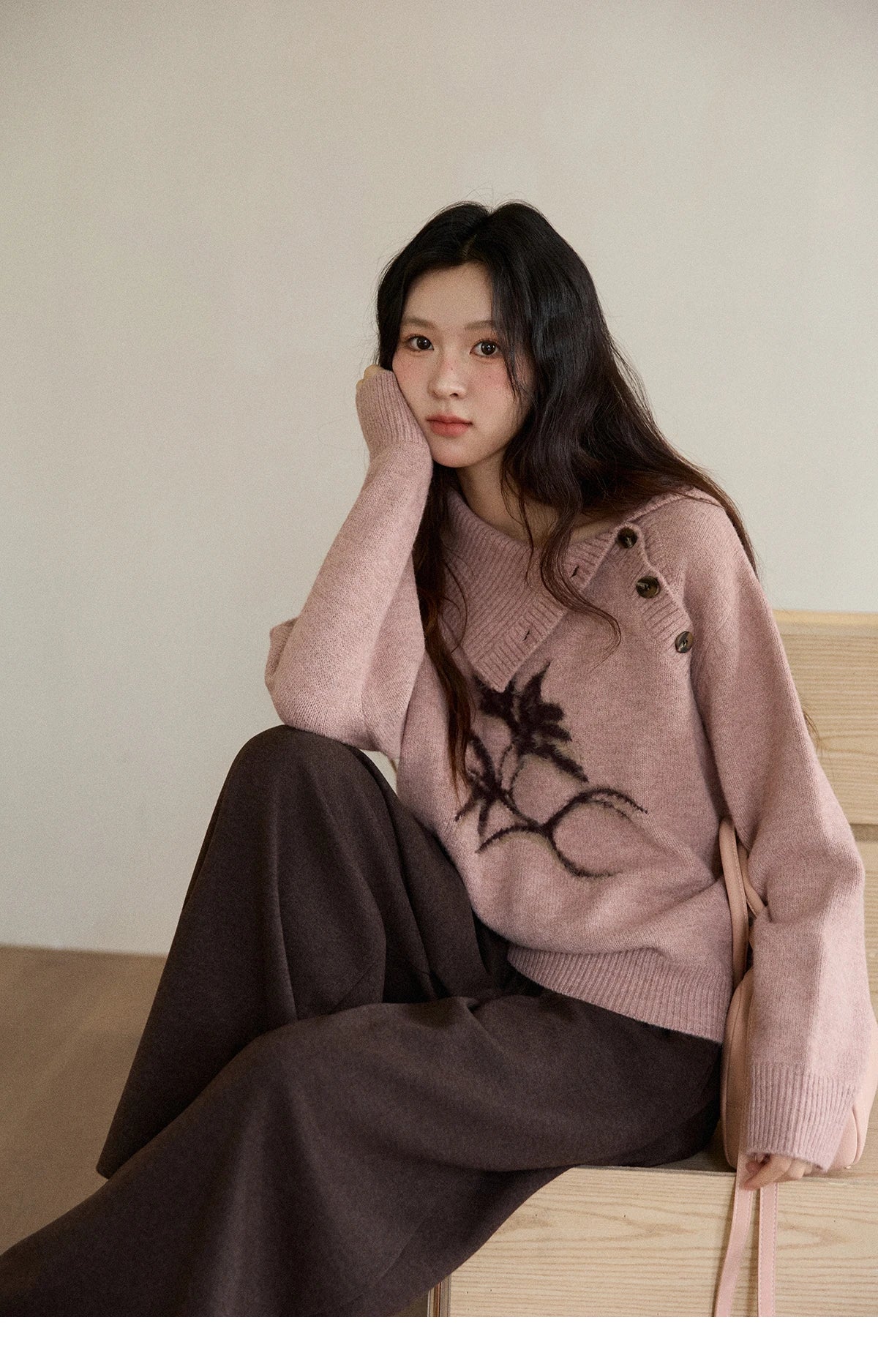 MISHOW Plant Jacquard Sweater for Woman 2025 Winter French Style Casual Turtleneck Design Knitted Pullover Tops Woman MXE86Z2658