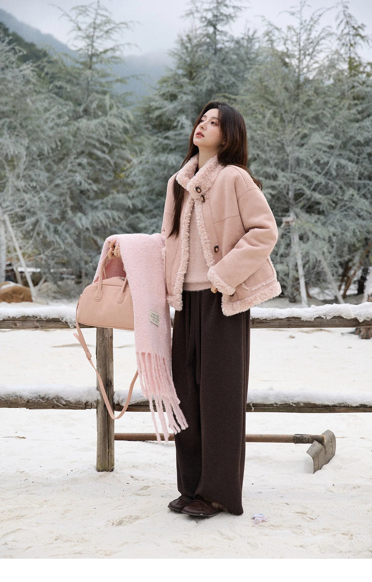 MISHOW Winter Jacket Women 2025 Elegant Luxury Suede Composite Fur Stand-up Collar Short Jacket Windproof Warm Coat MXE87W0941