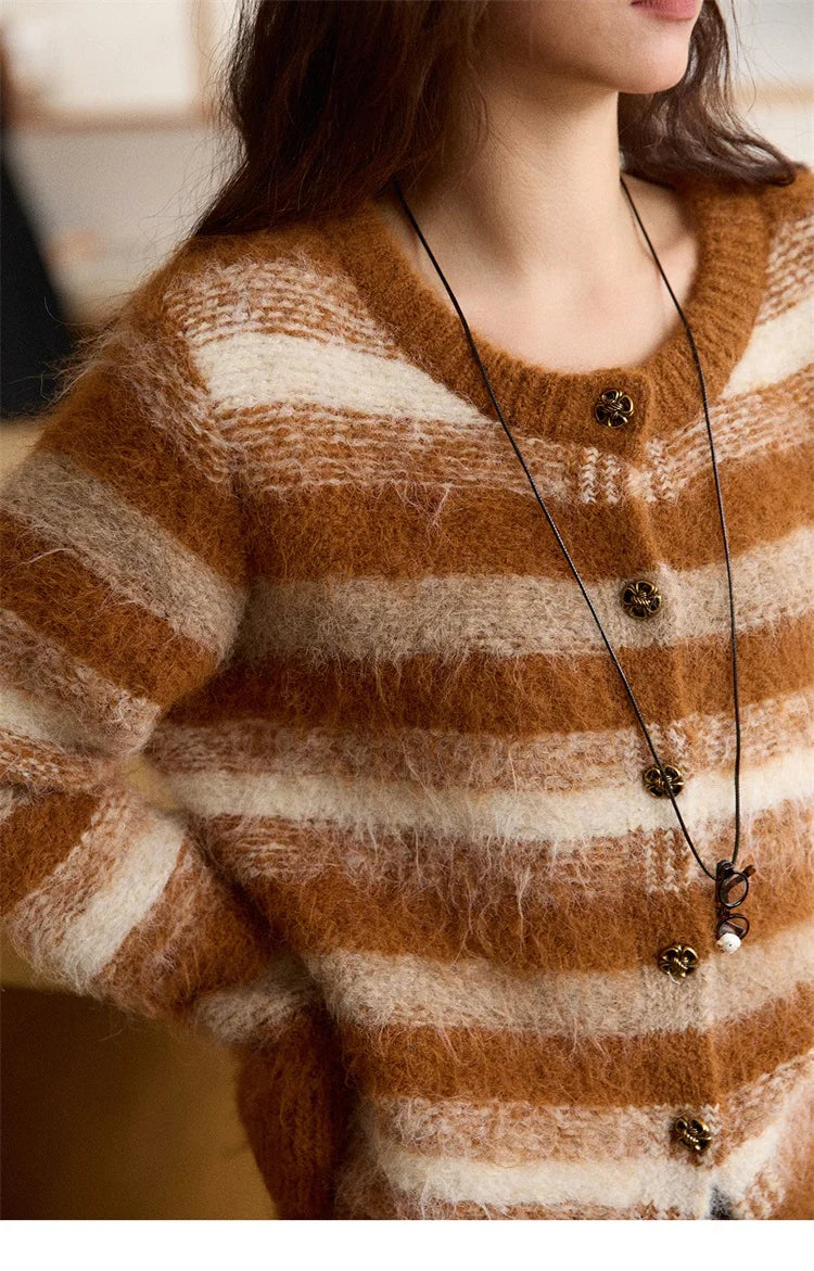 MISHOW Women's Cardigan Wool 2025 Winter Retro Striped Round Neck Long Sleeved Knitted Top Warm Comfortable Cardigan MXE87Z2723