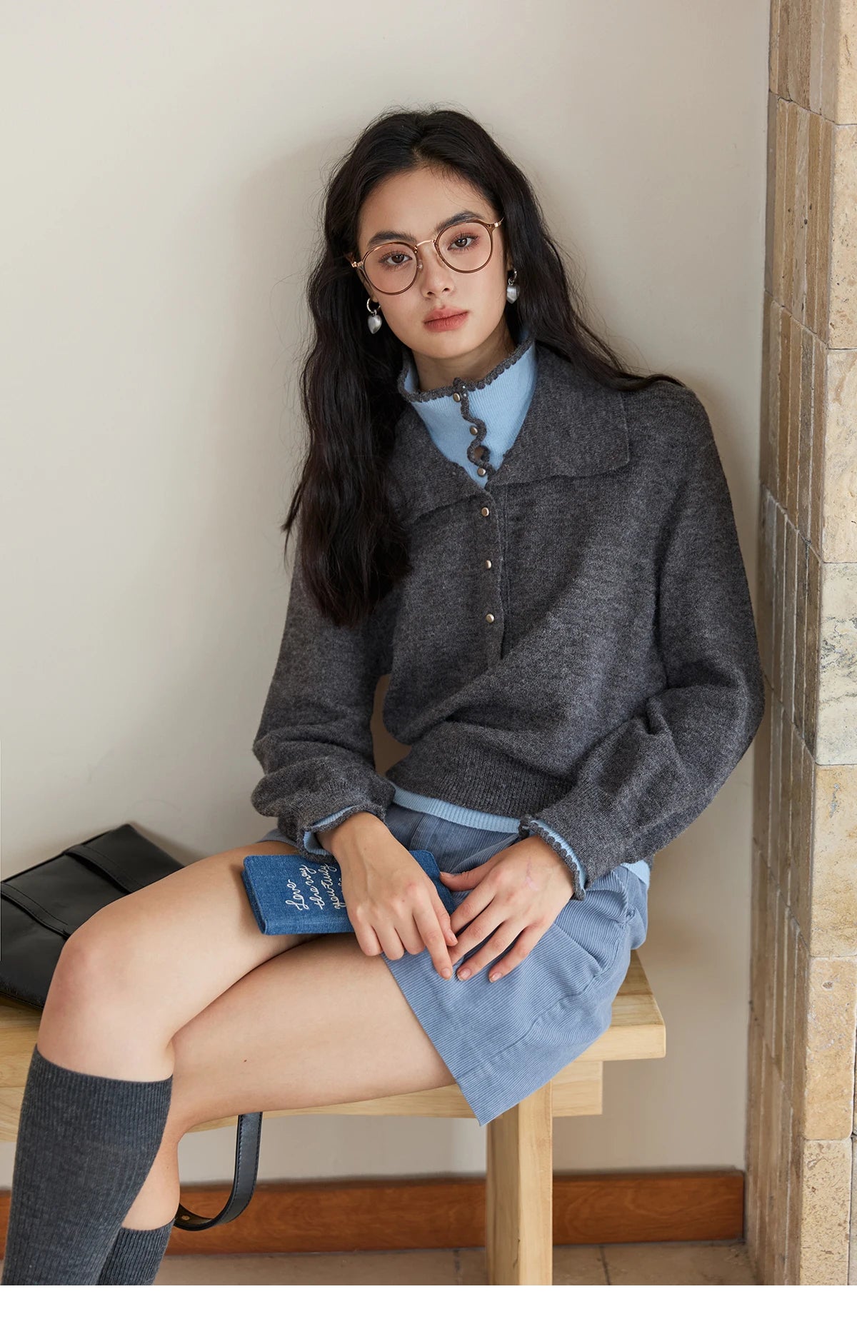 MISHOW Elegant Women's Sweaters 2025 Autumn Designer Knitted Double-layer Turn-down Collar Loose Long Sleeves Tops MXE45Z2502