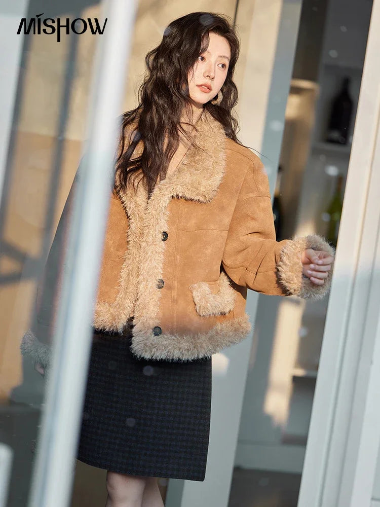 MISHOW American Vintage Faux Fur Jacket Women 2024 Winter Warm Thickened Turn Down Collar Fur One Reversible Jacket MXD55W0648