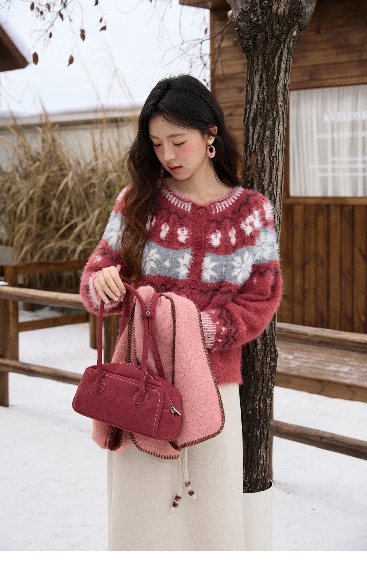 MISHOW Christmas Retro Red Imitation Mink Fur Soft Cardigan 2025 Winter Snowflake Jacquard Sweater Round Neck Tops MXE91Z2801