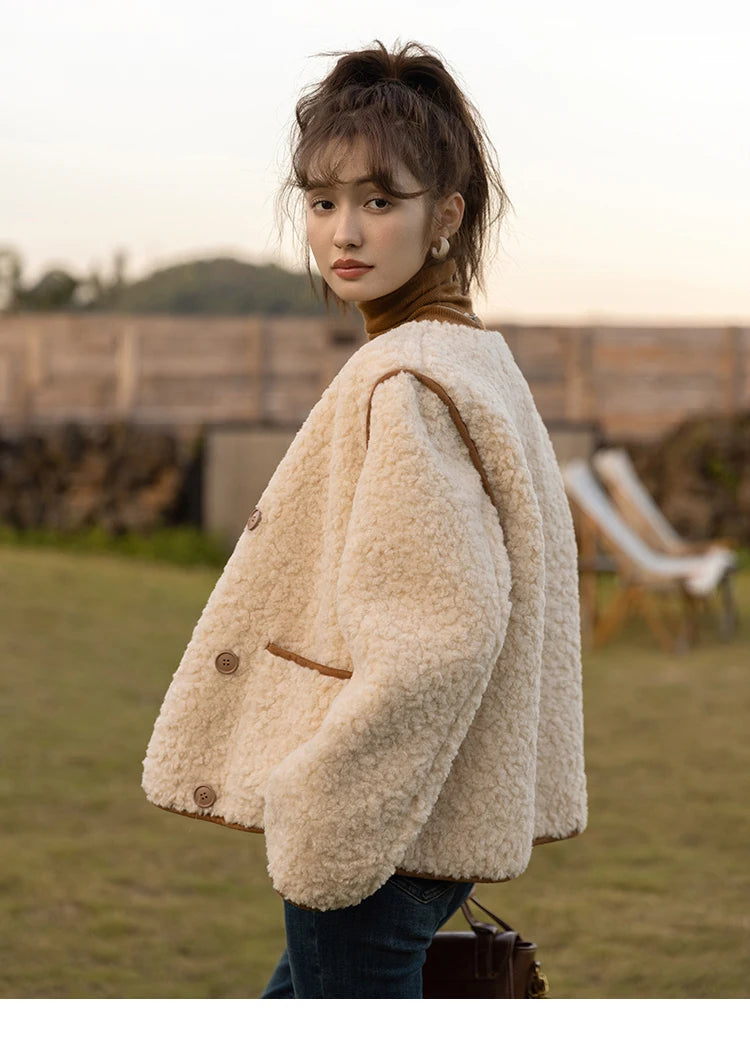 MISHOW Lamb Wool Coat 2023 Double Breasted Winter French Lambswool Jacket Women's Thick Warm Solid New Outerwears MXB45W0850