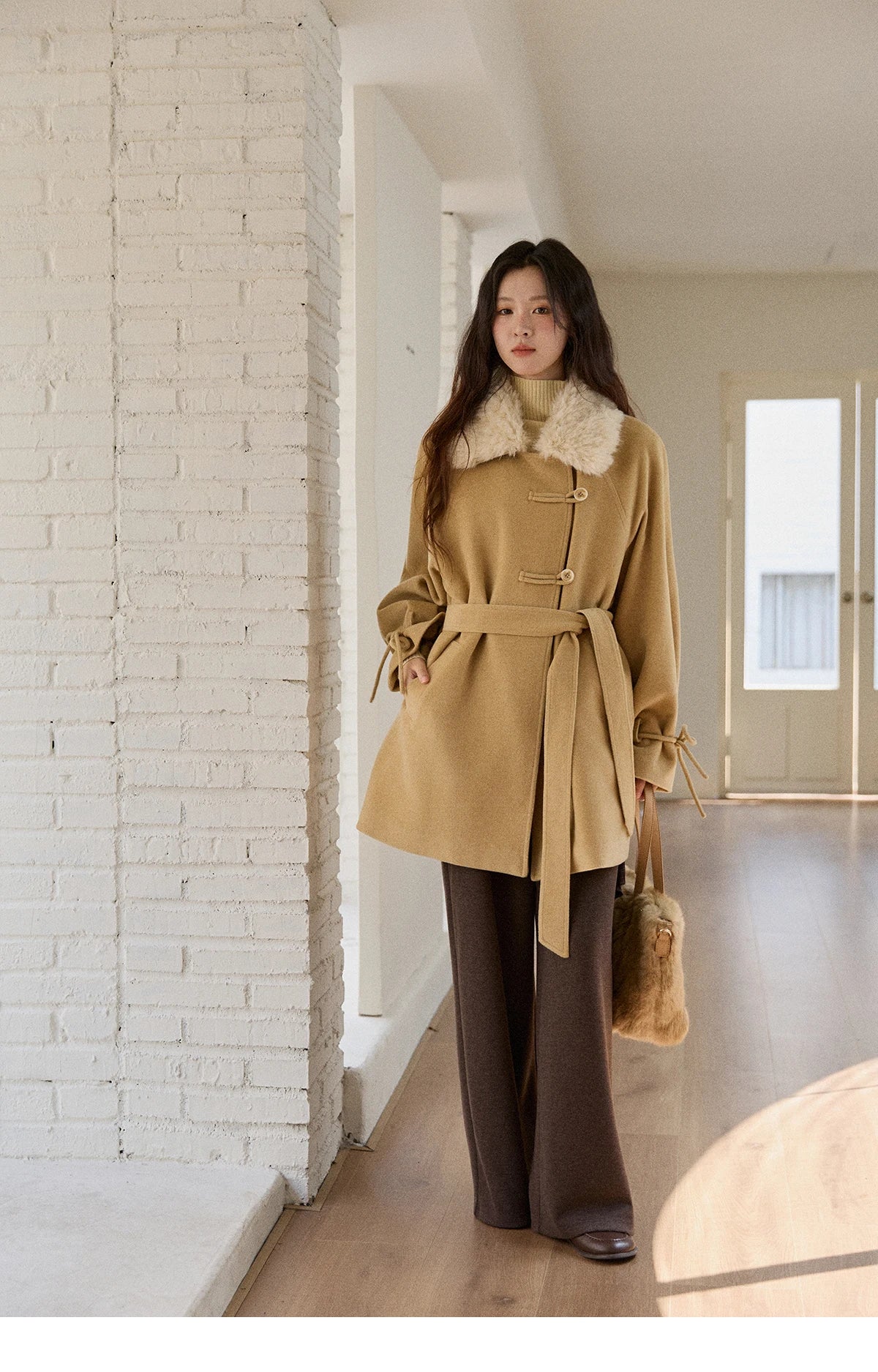 MISHOW Woman Sweater Vest 2025 Winter Retro Brown Jacquard V-neck Knitted Vest Loose Commute Versatile Pullover MXE86Z2659