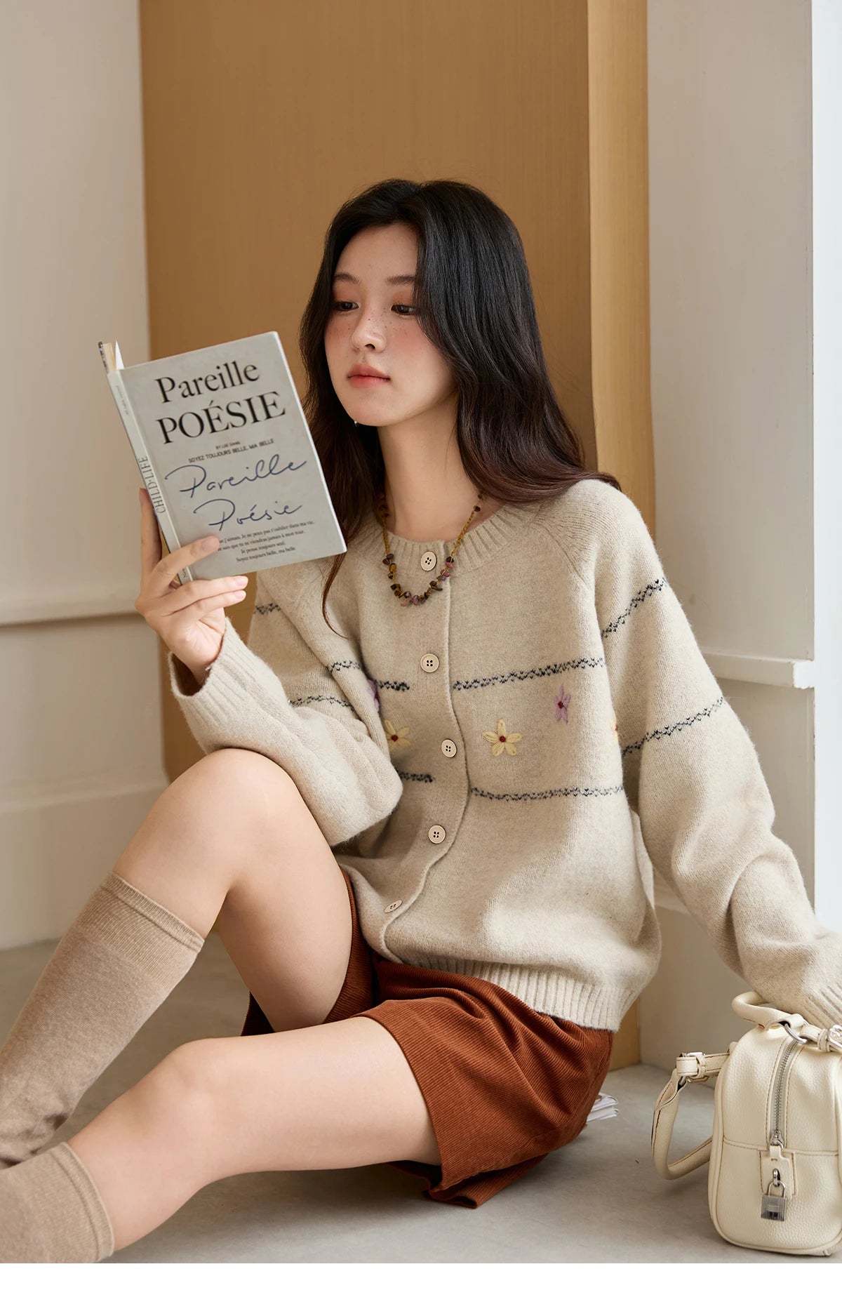 MISHOW Women Cardigan Long Sleeve 2025 Autumn Winter Flower Embroidered Knitted Cardigan Commute Loose Blue Knit Top MXE46Z2581