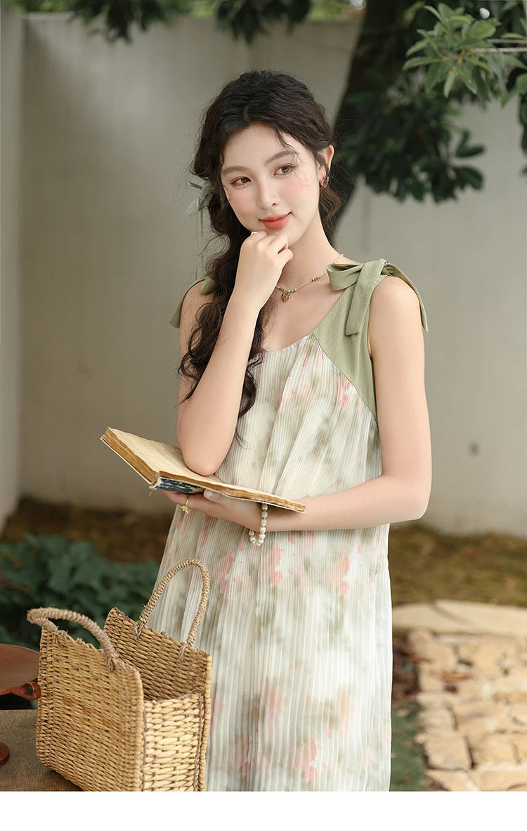 MISHOW French Lazy Suspender Floral Chiffon Dress 2024 Summer Fairy Seaside Vacation Dress V Neck A-LINE Dresses MXD28L1862