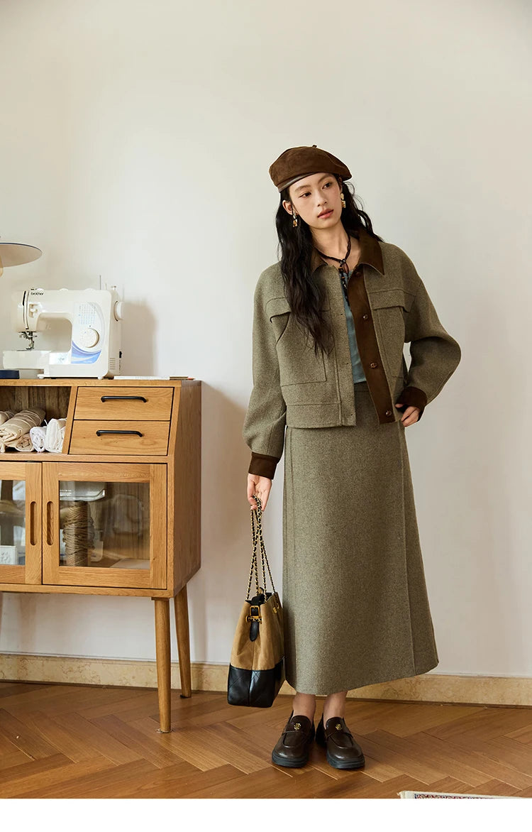 MISHOW Wool Woolen Coat for Women 2025 Autumn Contrasting Suede Patchwork Retro Short Top Lapel Loose Warm Coats MXE46W0844