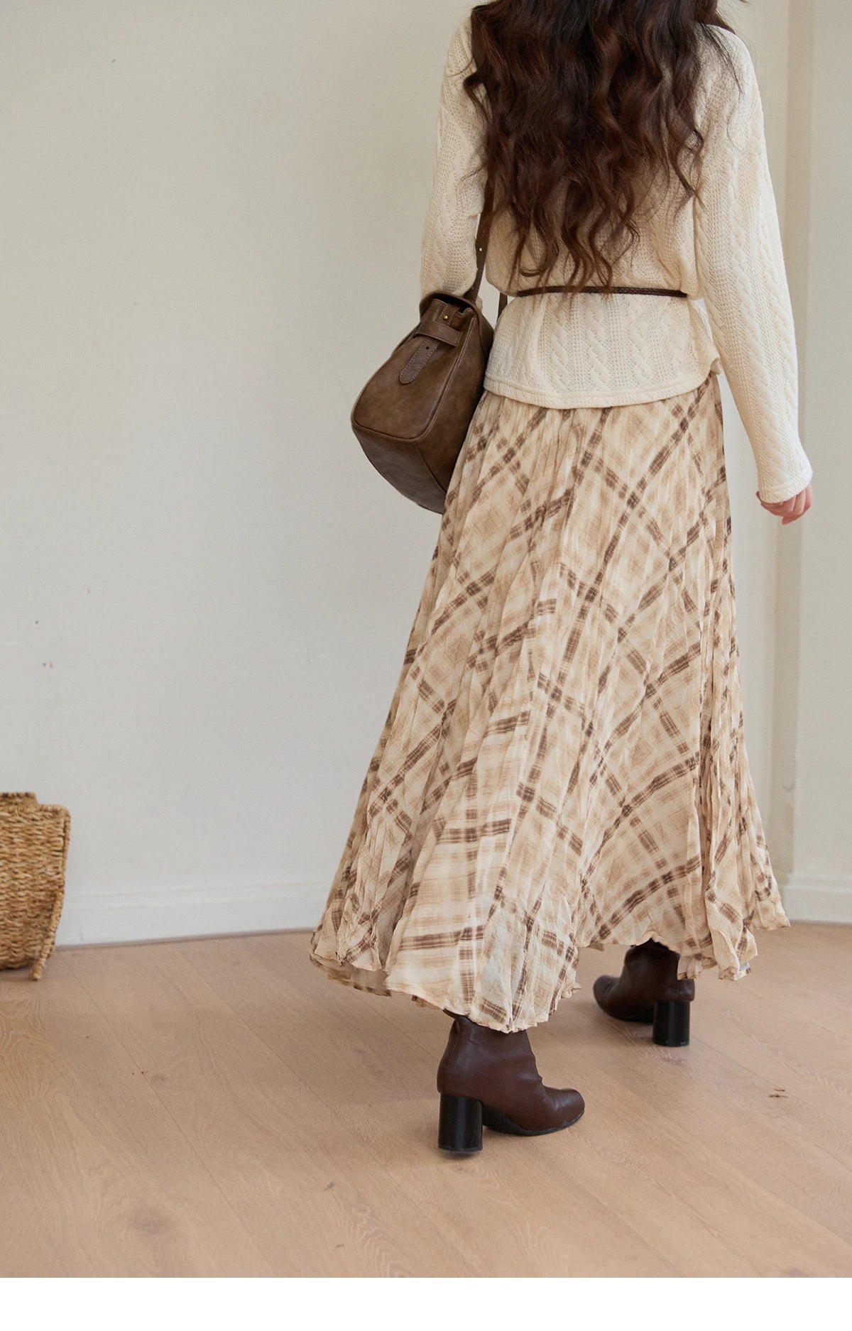 MISHOW Women's Beige Plaid Maxi Skirt 2026 Spring High Waist Flowy A-Line Skirts Elastic Waist Casual Chiffon Skirt MXF108B0769