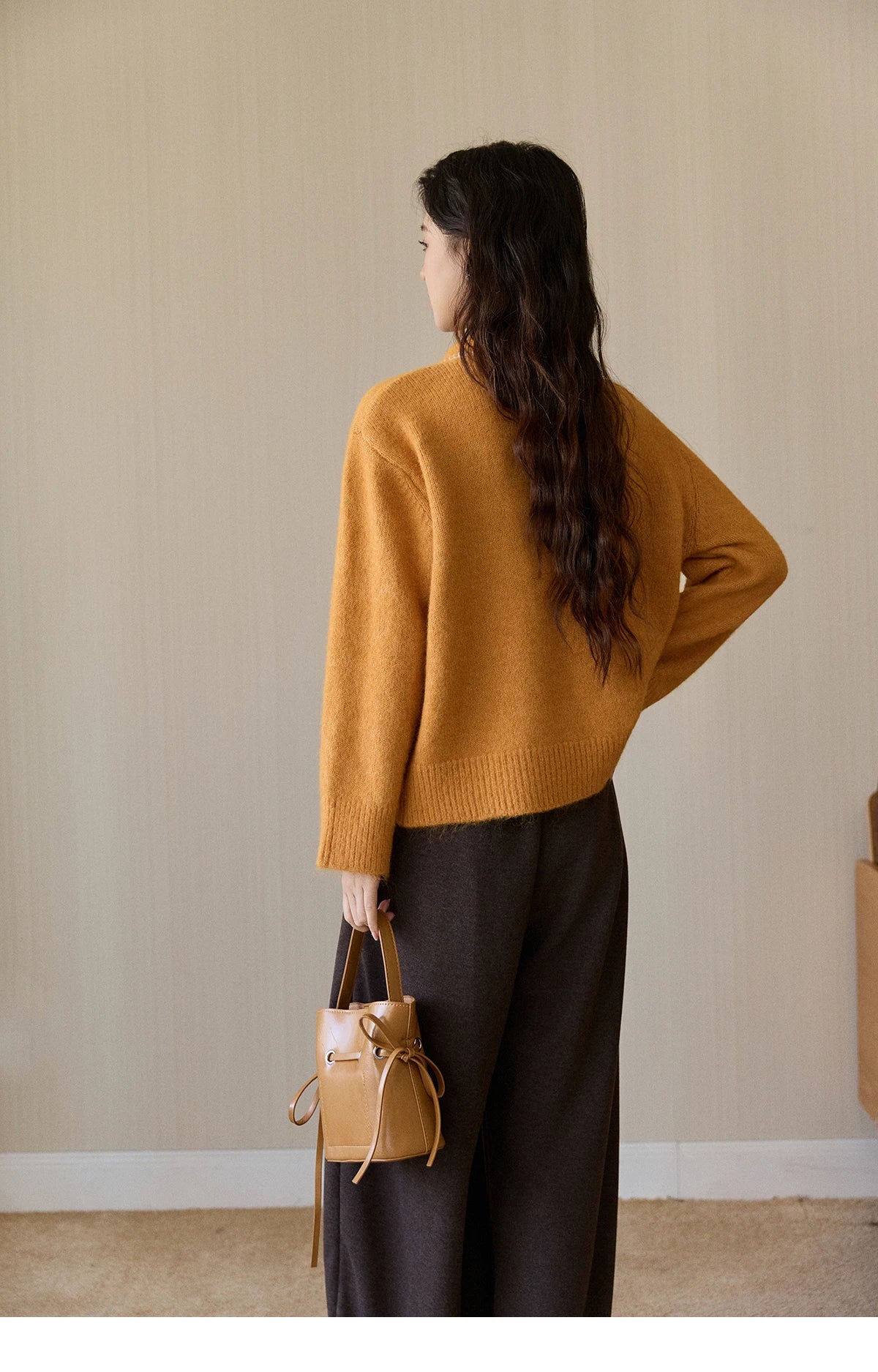 MISHOW Women's Yellow Knitted Sweater 2025 Autumn Winter Bow Collar Splicing Lace Tops Loose Warm Pullover Sweaters MXE94Z2971