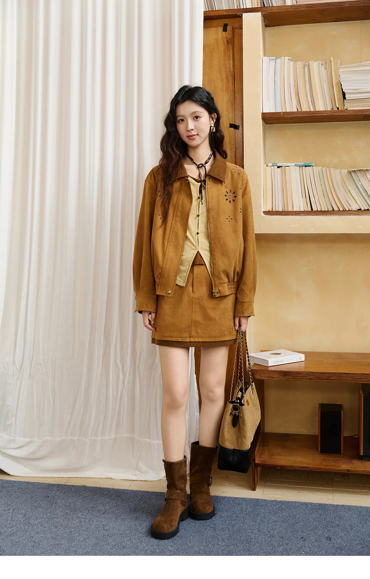 MISHOW Skirt Two Piece Set for Woamn 2025 Retro Corduroy Cutout Lapel Jacket Mini Skirt Autumn Women's Clothing Set MXE47T0745