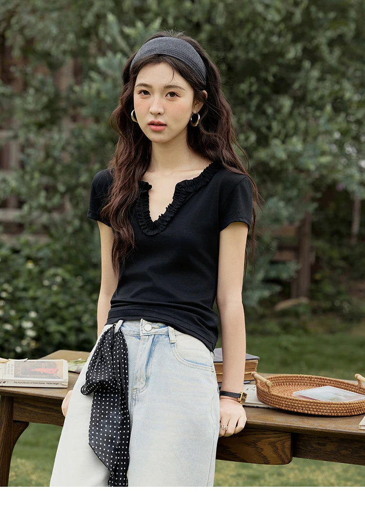 MISHOW Casual Summer T-shirts Women New 2025 Short Sleeve V-neck Solid Straight Shoulder Slimming Shirt Female Thin MXE35T0562