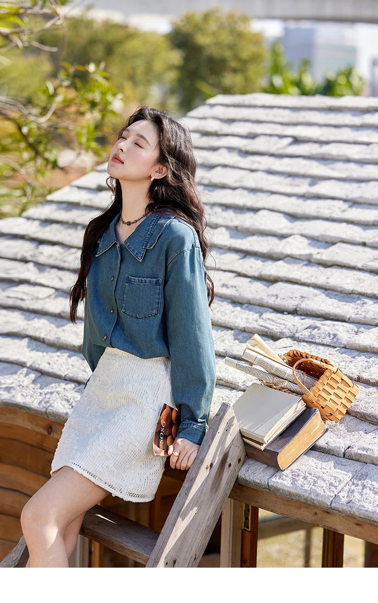 MISHOW Retro Washed Denim Shirt Spring 2025 Double Layered Patchwork Collar Shirt Metal Buckle Single Breasted Tops MXE12C0751